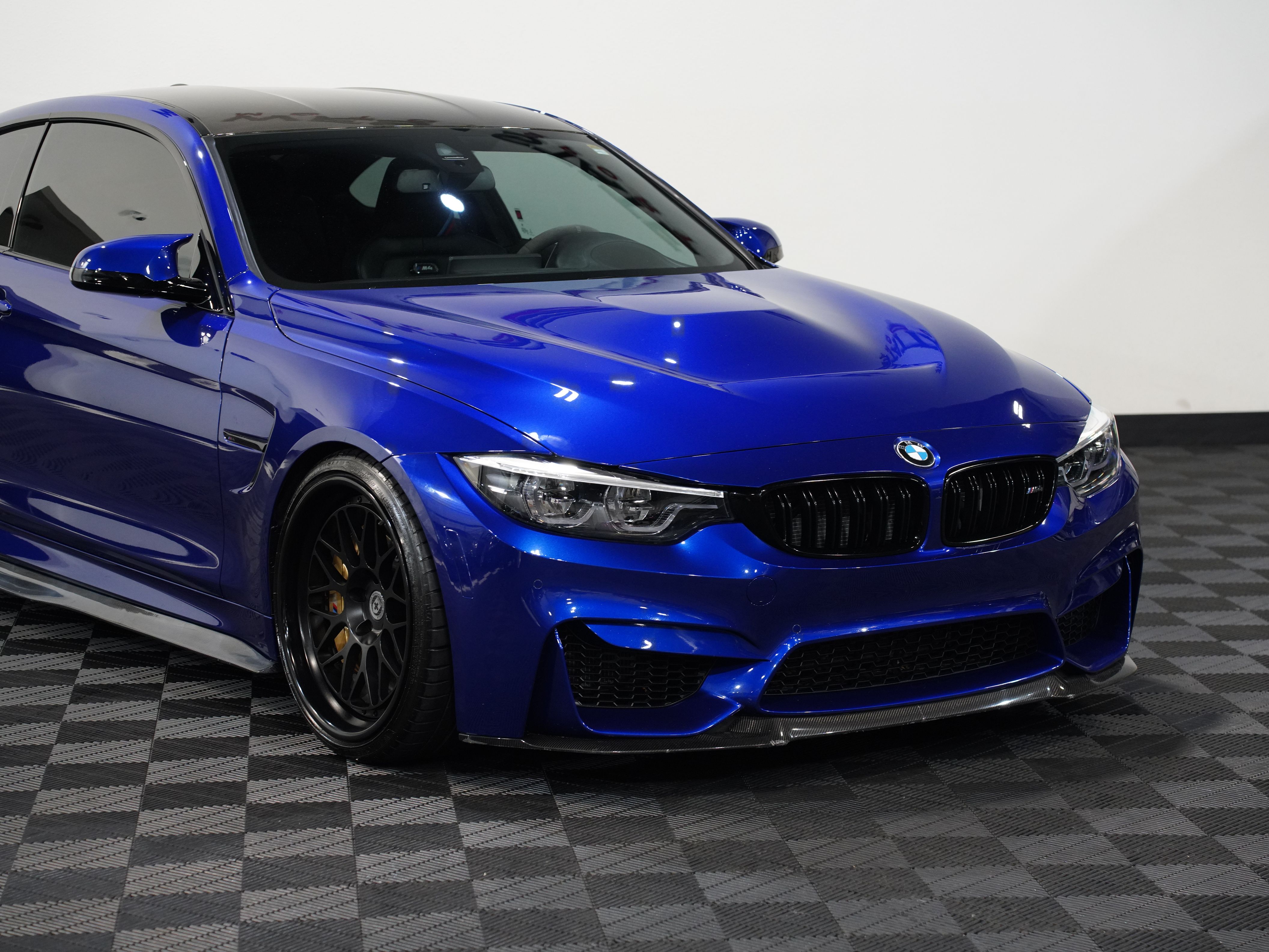 2019 BMW M4 Image 9