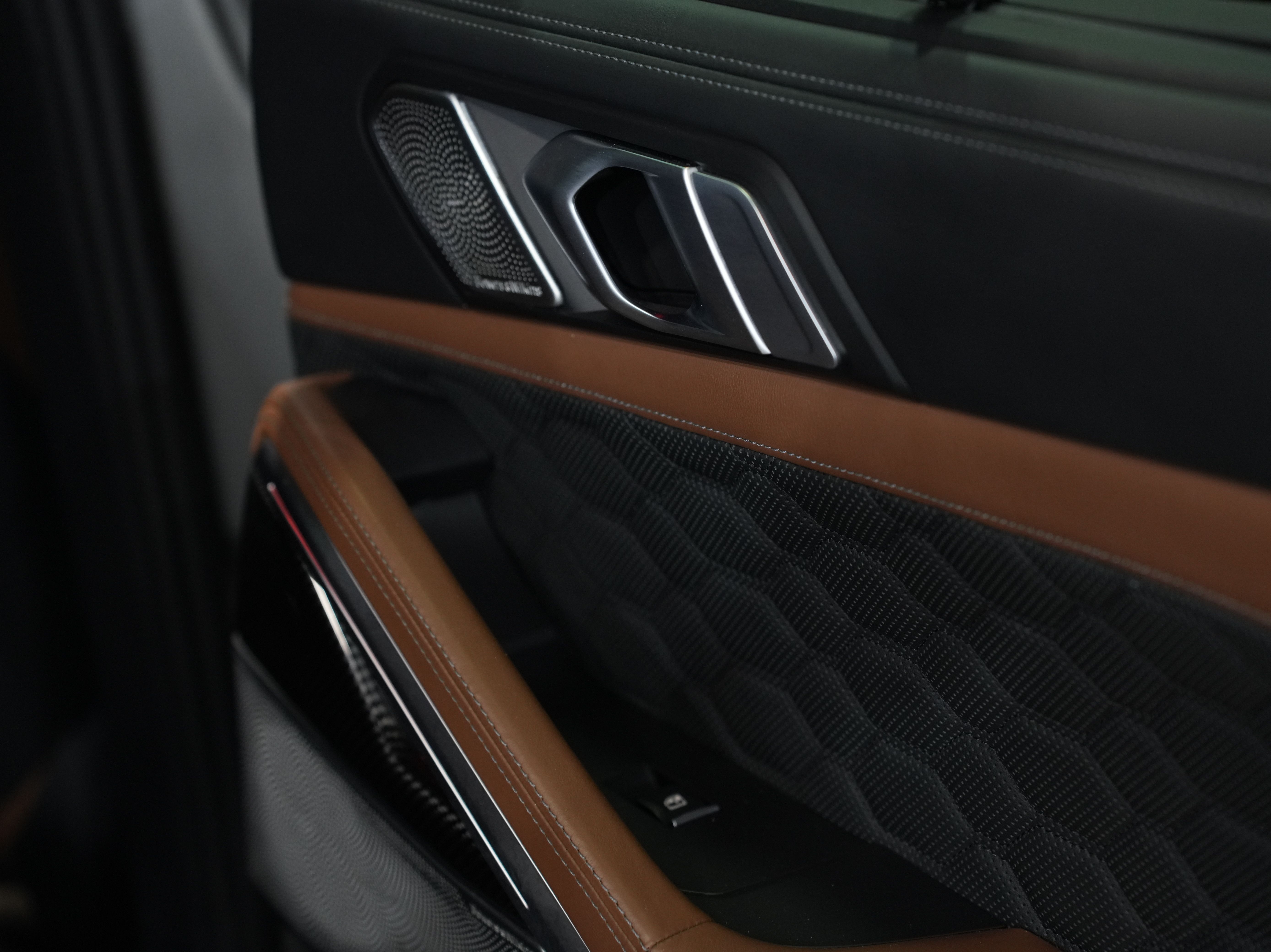 GRAY, 2020 BMW X6 M Image 31