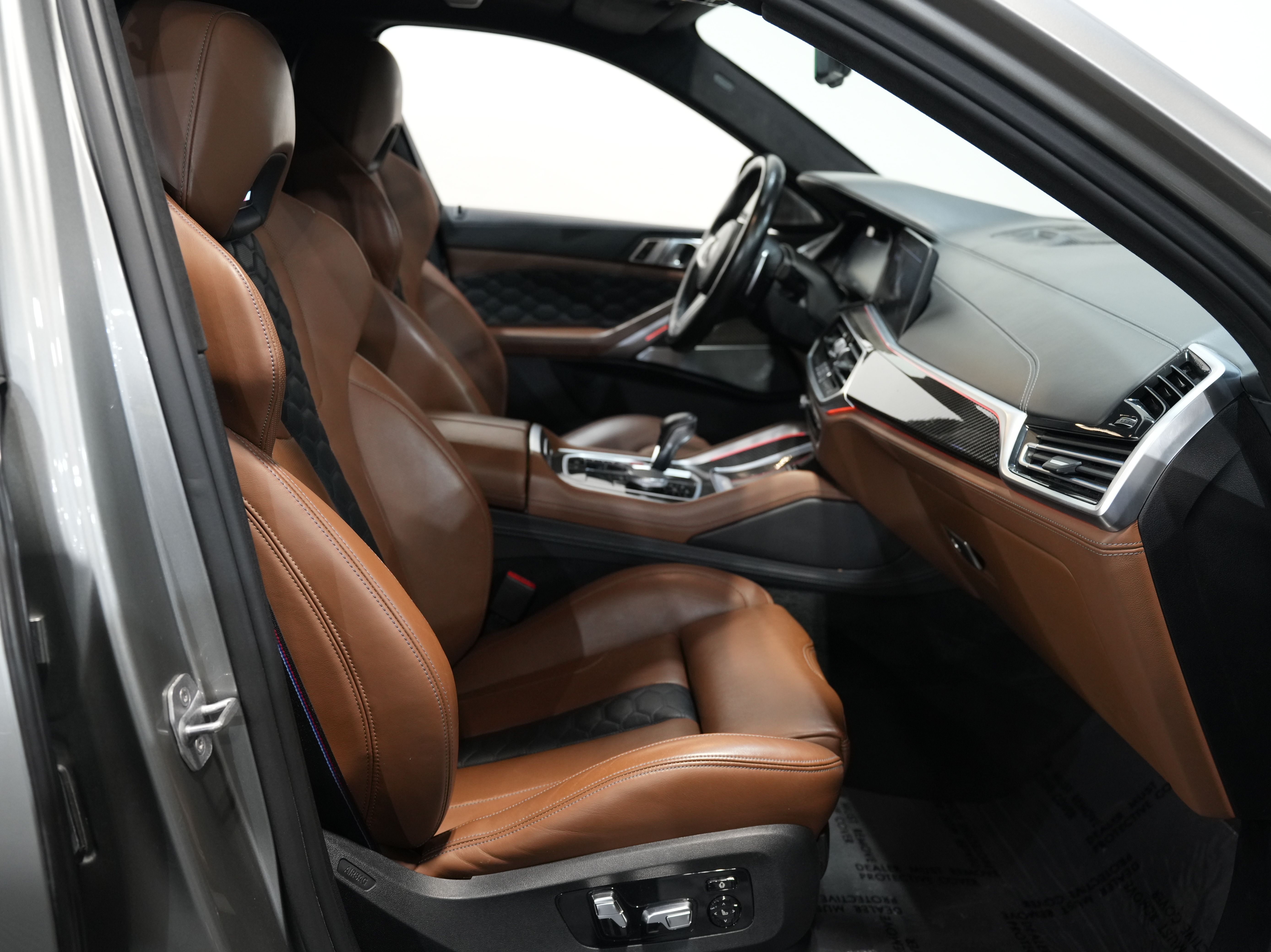 GRAY, 2020 BMW X6 M Image 38