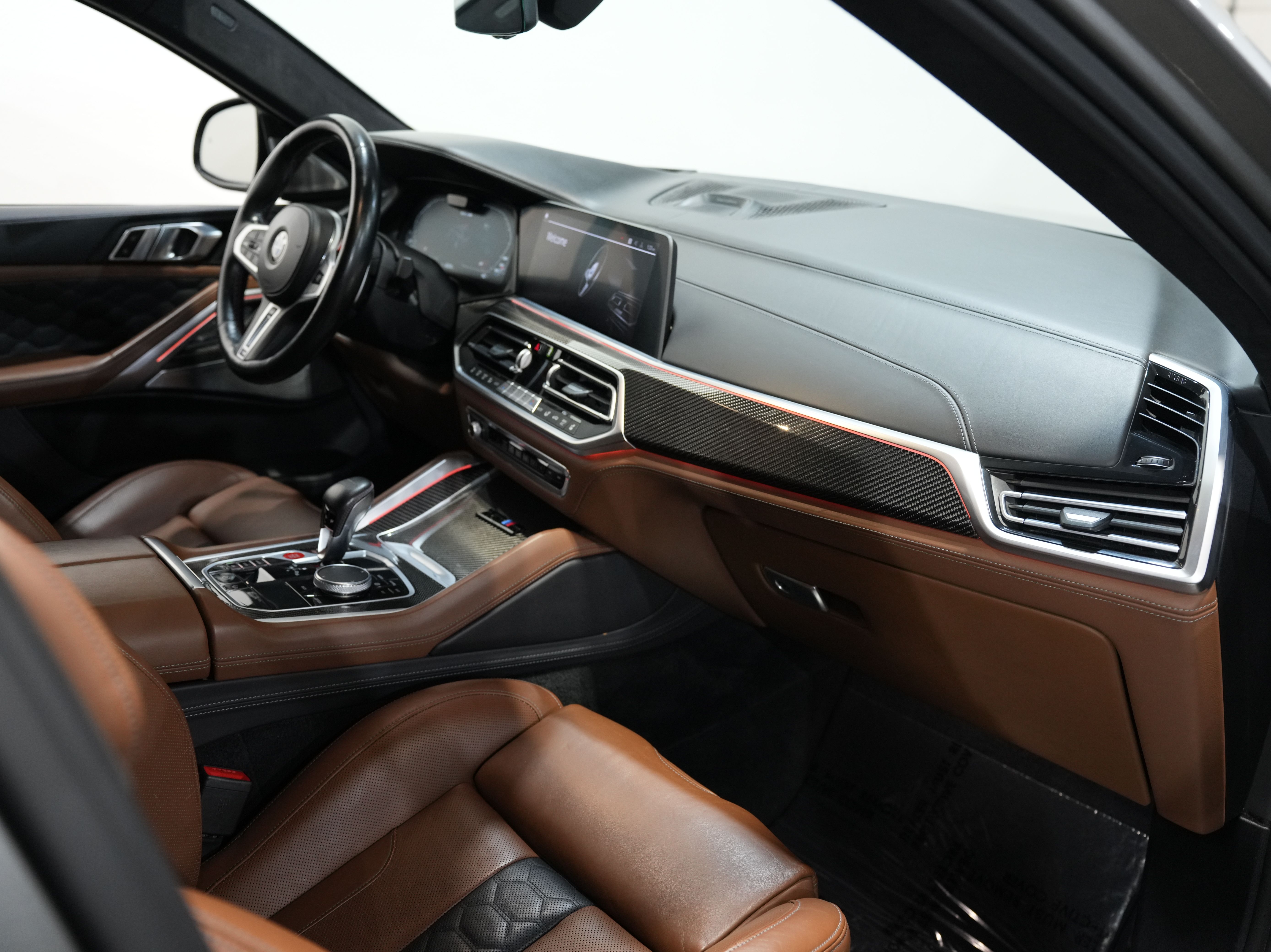 GRAY, 2020 BMW X6 M Image 39