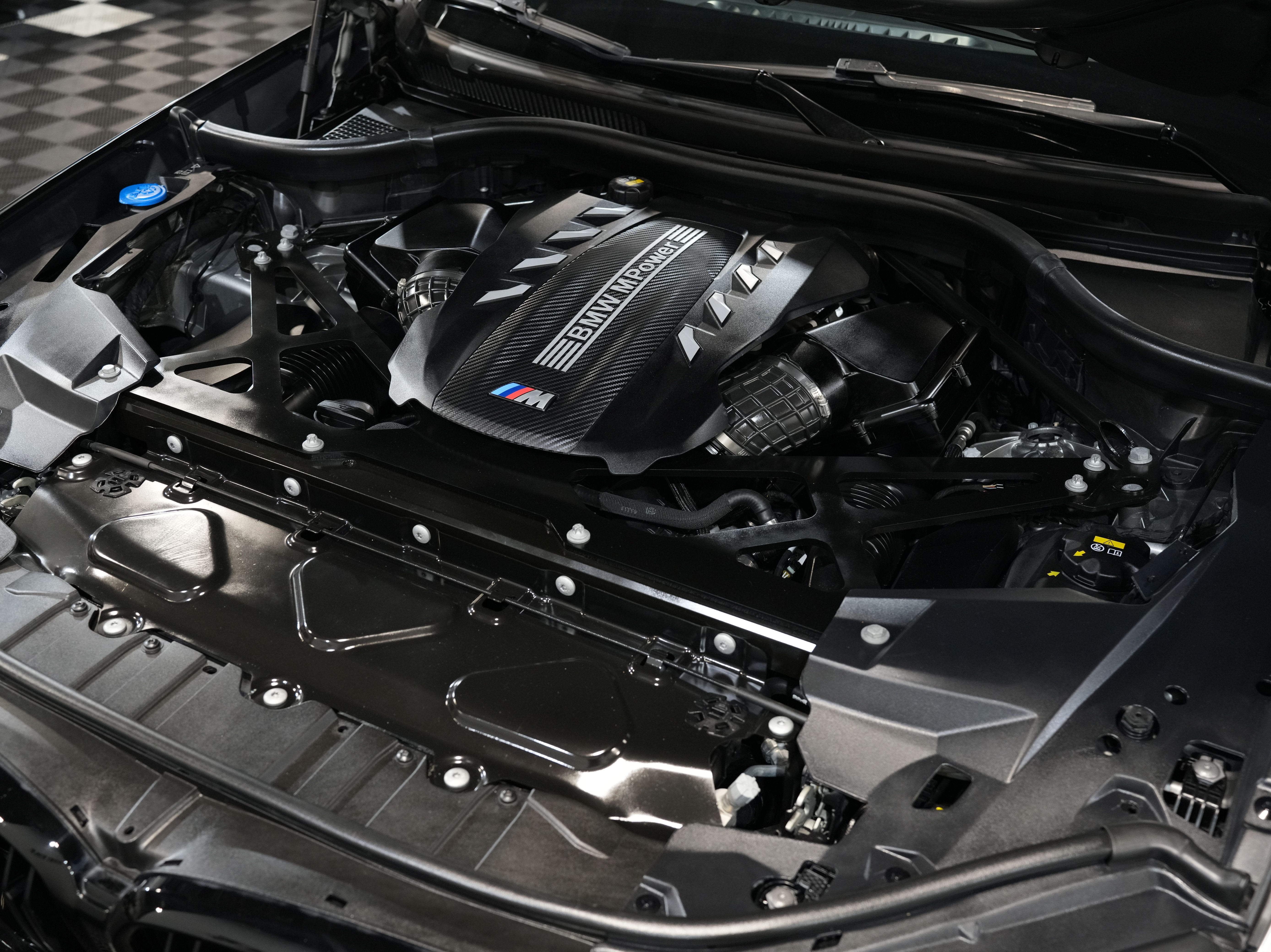 GRAY, 2020 BMW X6 M Image 56