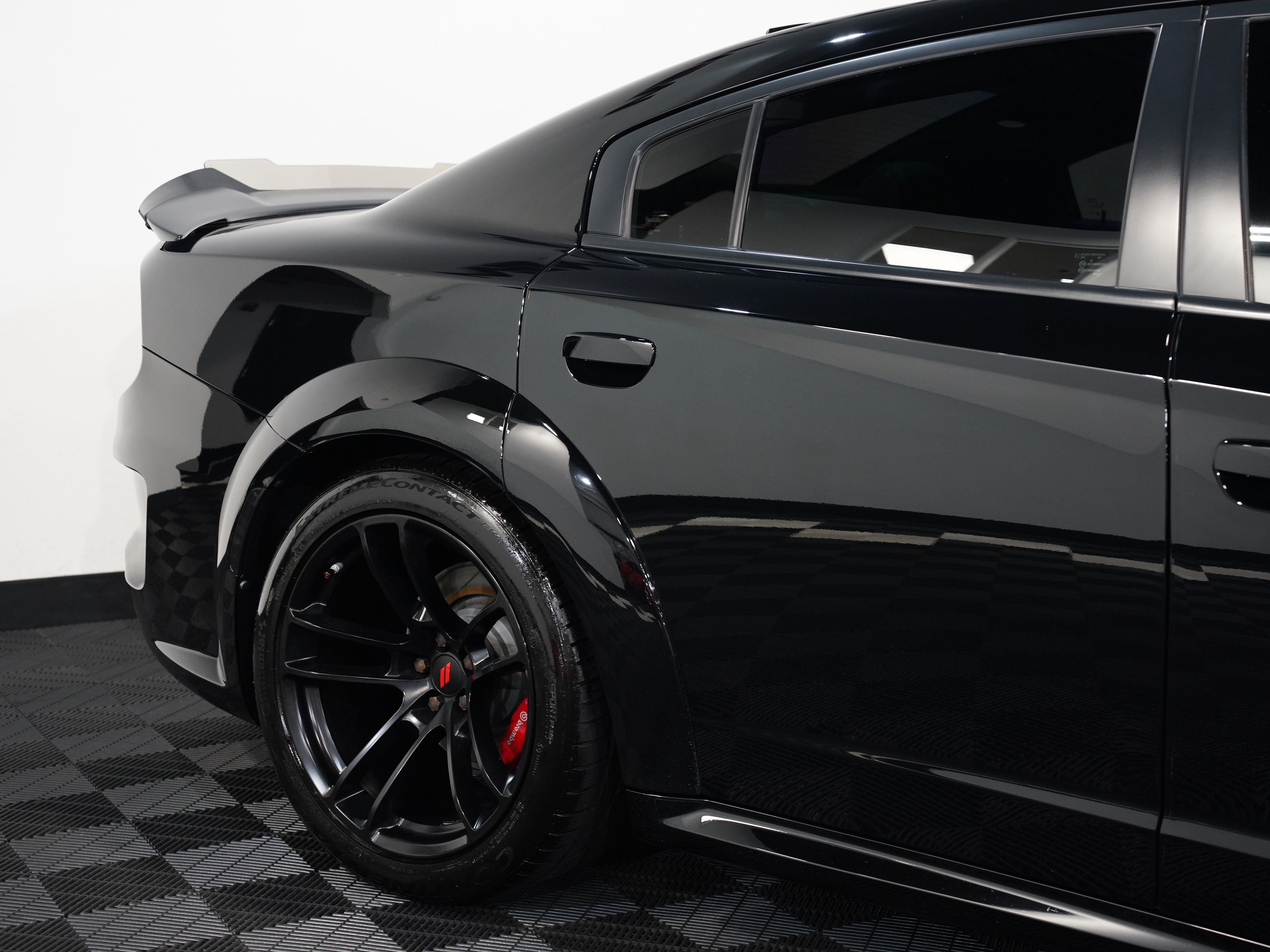 2020 DODGE CHARGER Image 16