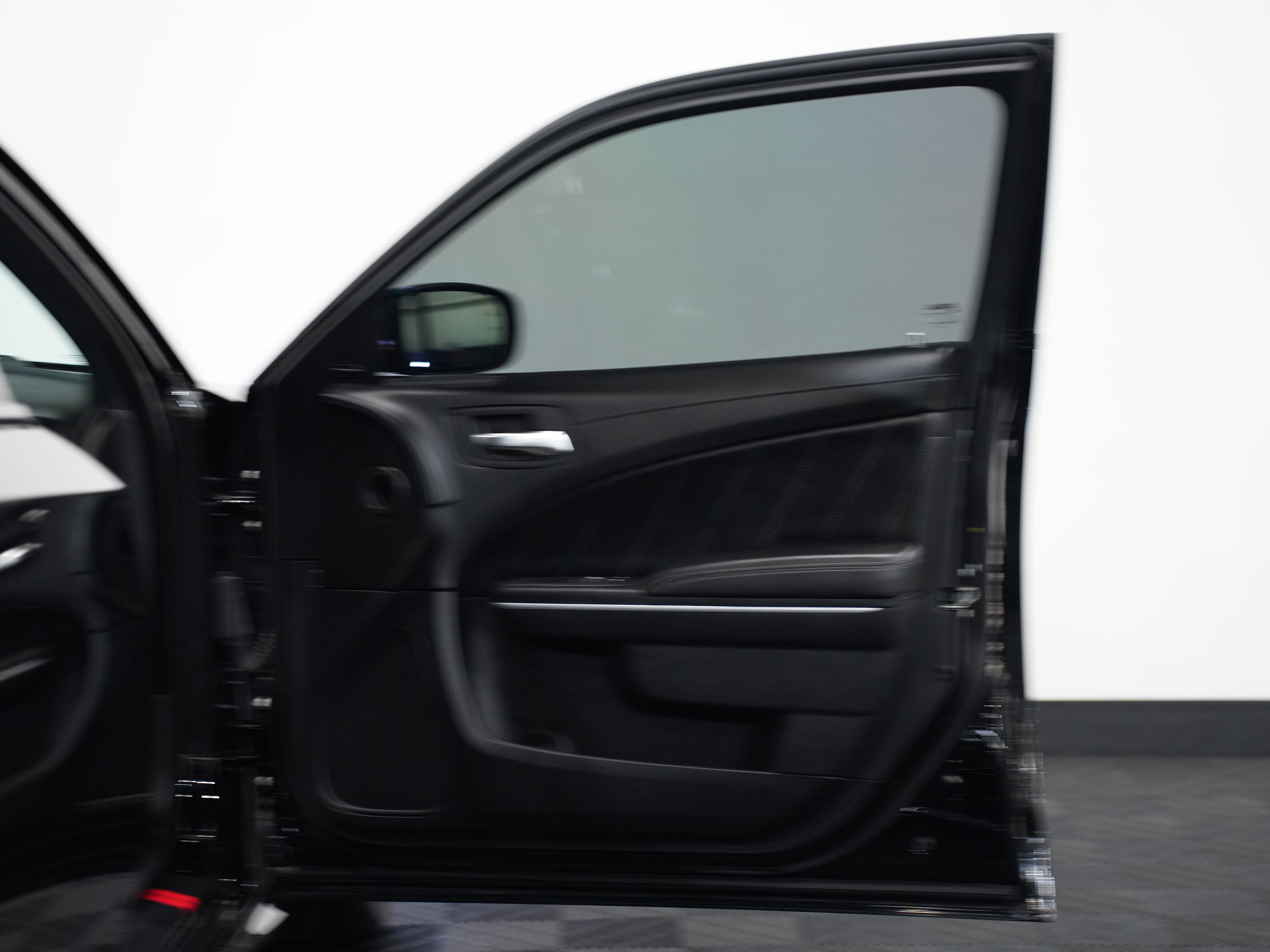 2020 DODGE CHARGER Image 25