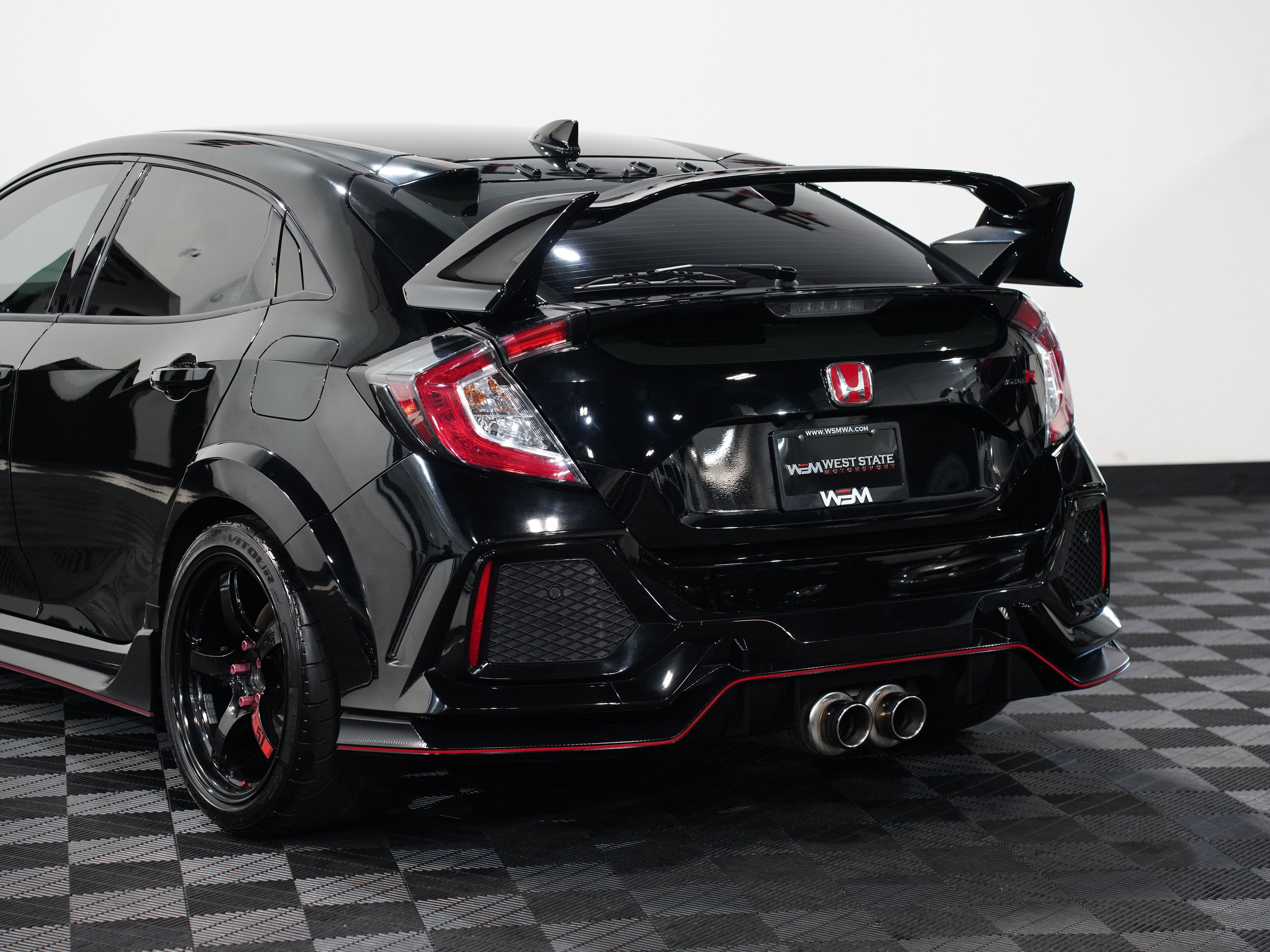 2019 HONDA CIVIC TYPE R Image 16