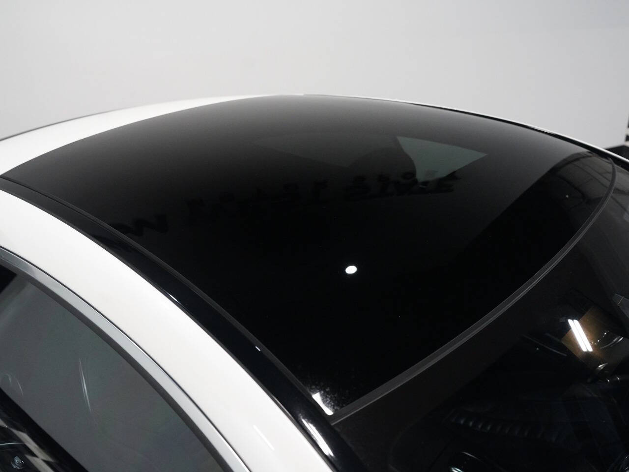 WHITE, 2016 MERCEDES-BENZ S-CLASS Image 12