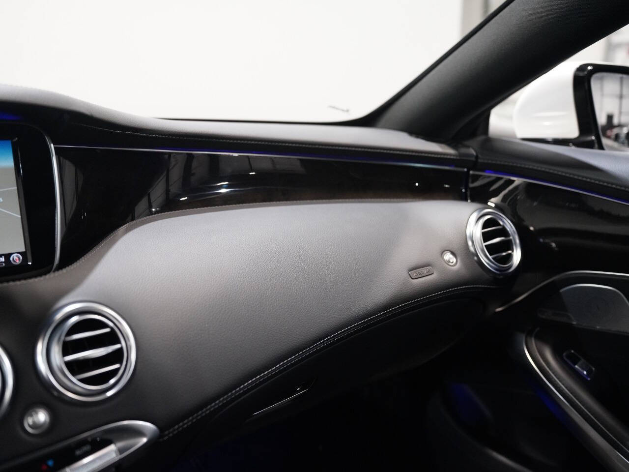 WHITE, 2016 MERCEDES-BENZ S-CLASS Image 38