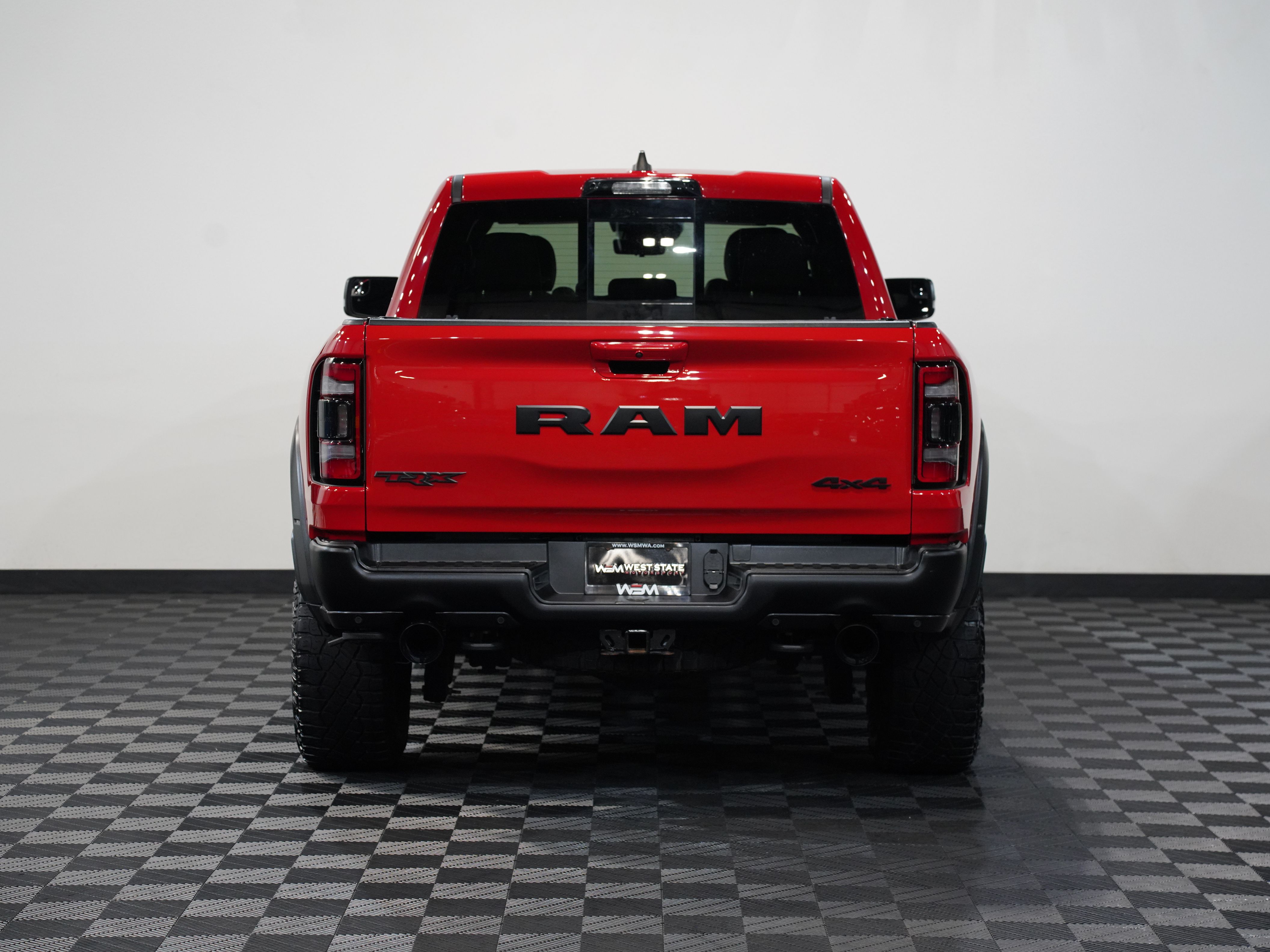 2022 RAM 1500 CREW CAB Image 7