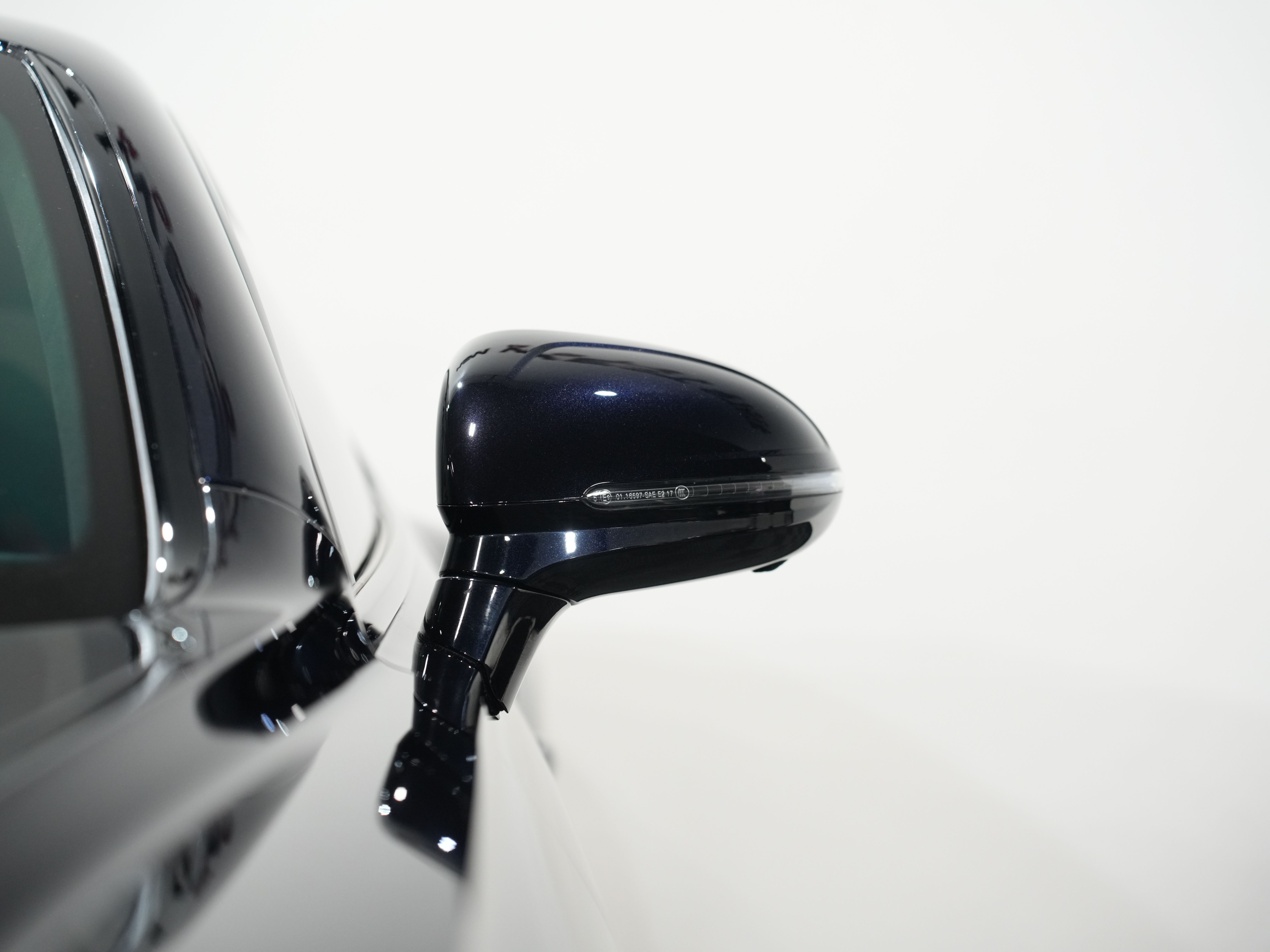 BLACK, 2022 BENTLEY CONTINENTAL GT Image 11