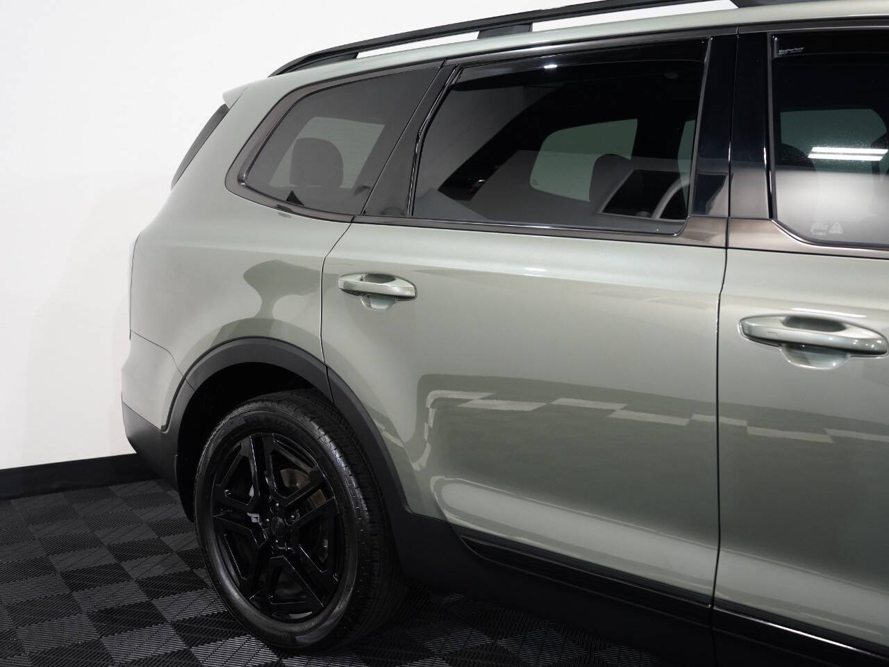 JUNGLE GREEN, 2025 KIA TELLURIDE Image 14