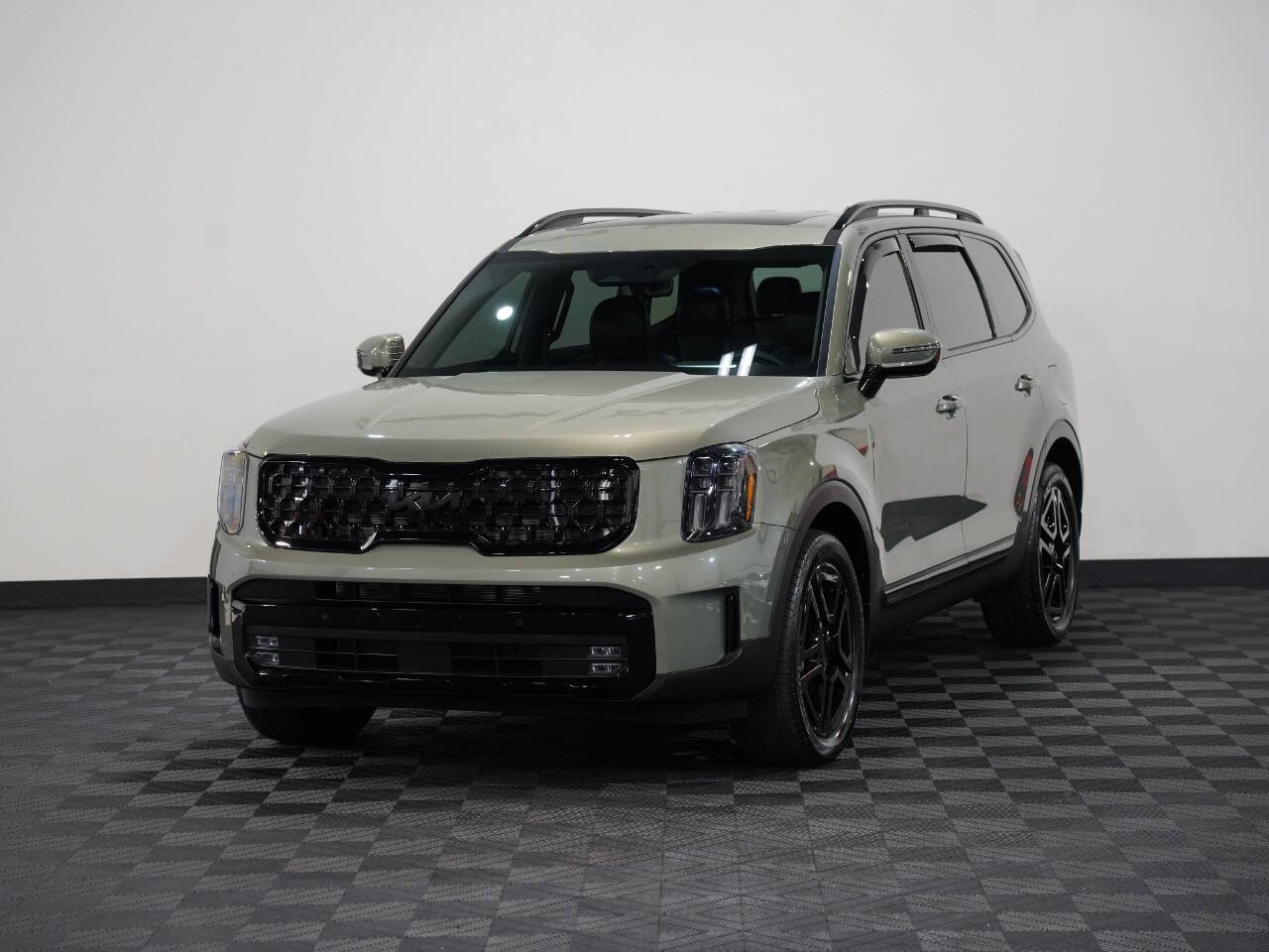 JUNGLE GREEN, 2025 KIA TELLURIDE Image 3