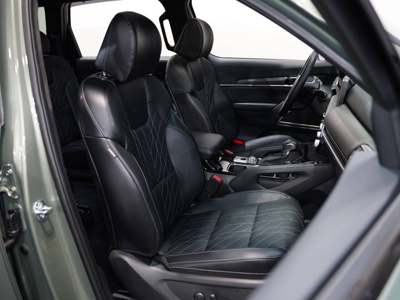 JUNGLE GREEN, 2025 KIA TELLURIDE Image 32