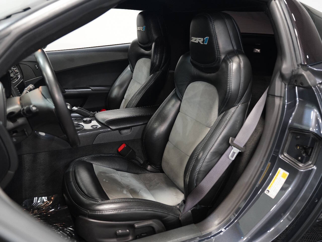CYBER GRAY METALLIC, 2009 CHEVROLET CORVETTE Image 32