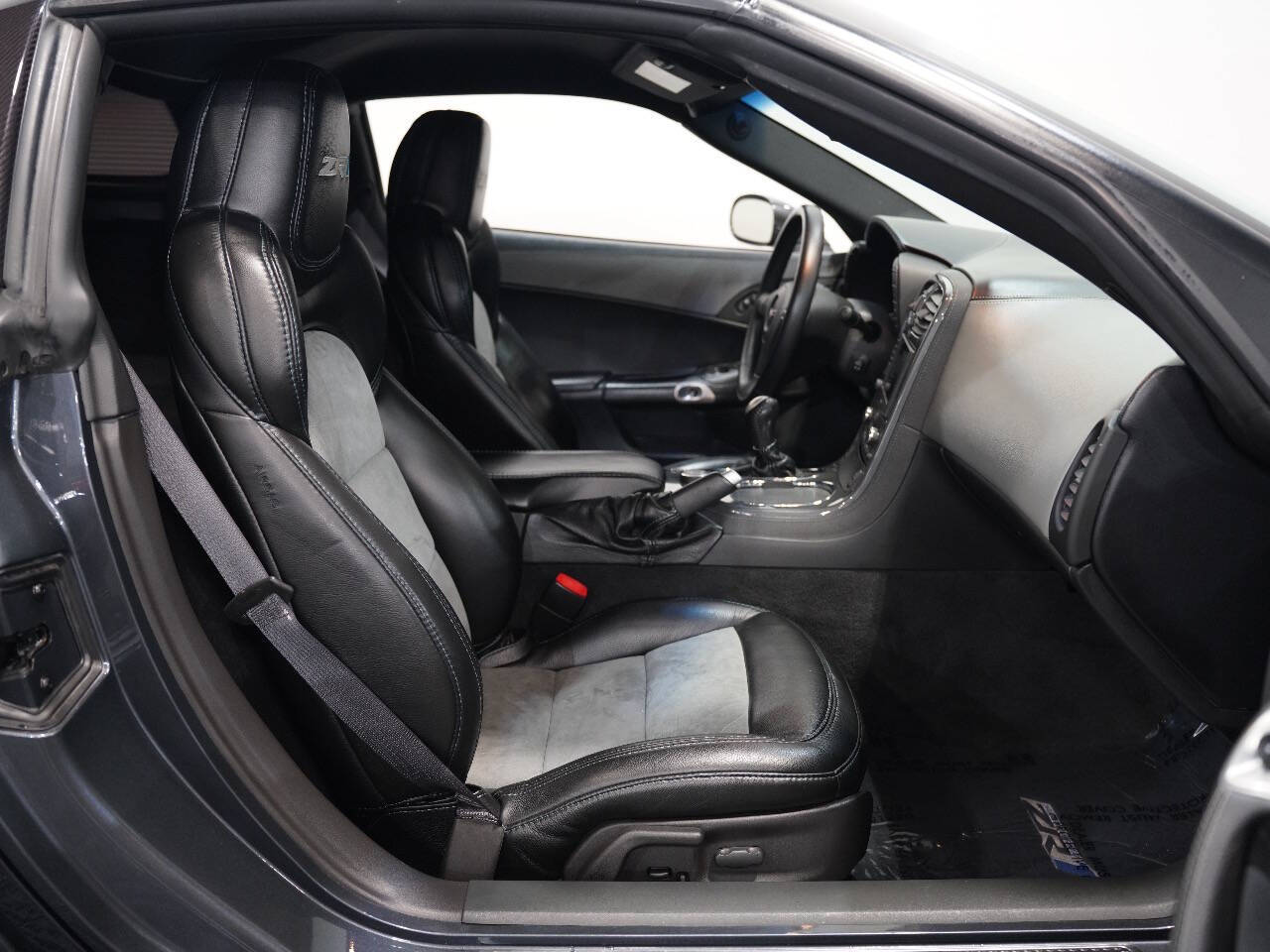 CYBER GRAY METALLIC, 2009 CHEVROLET CORVETTE Image 37