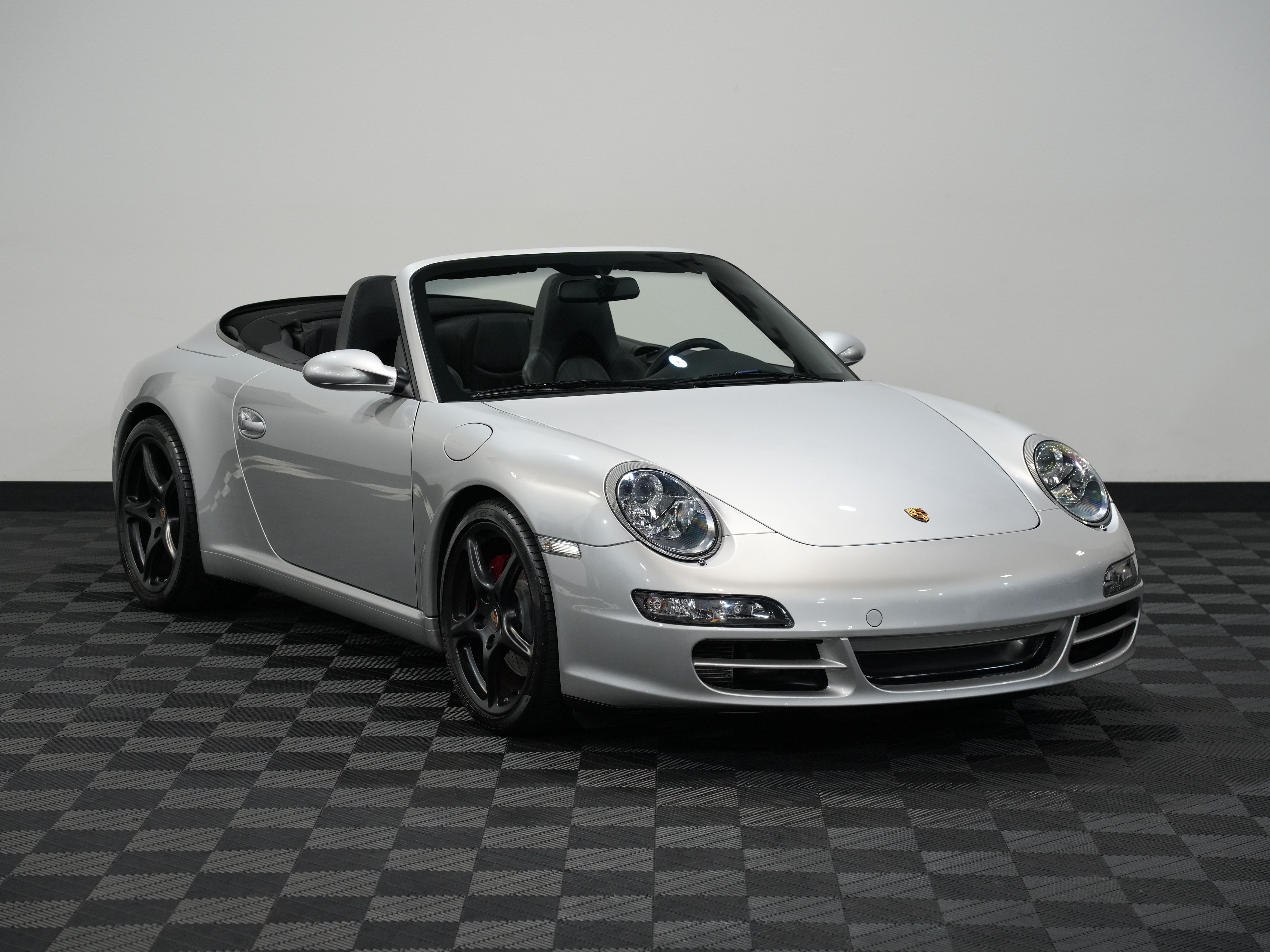 SILVER, 2007 PORSCHE 911 Image 6