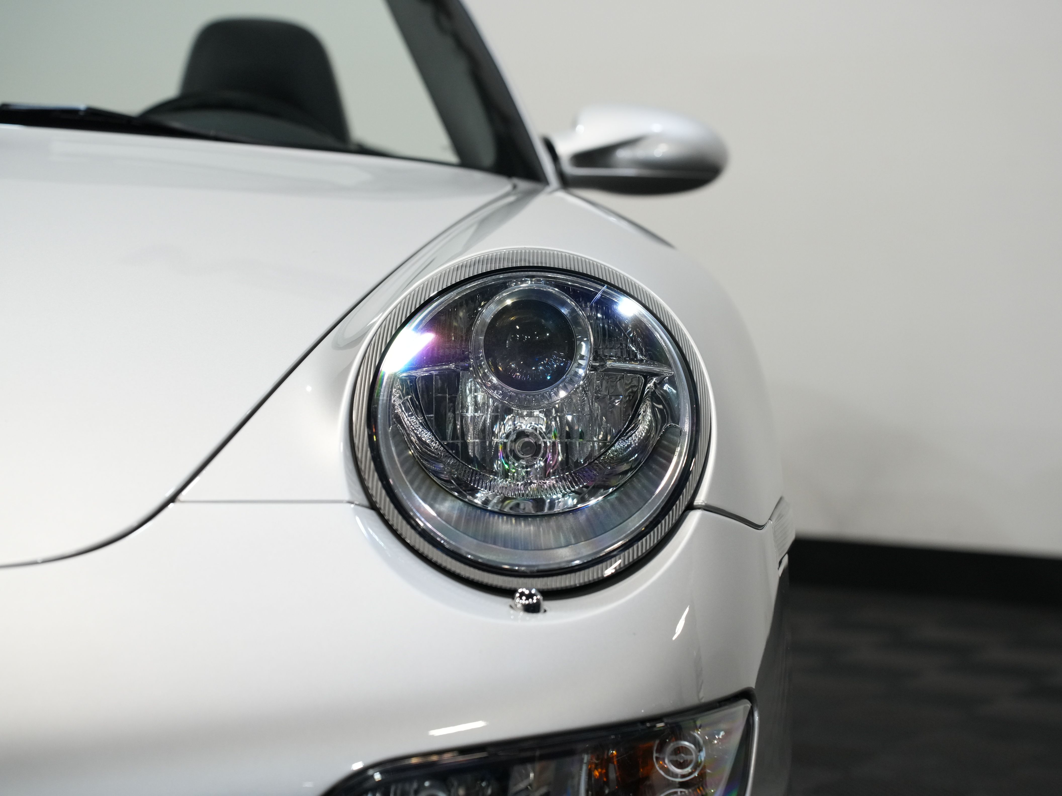 SILVER, 2007 PORSCHE 911 Image 11