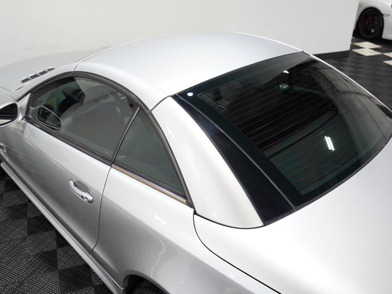 BRILLIANT SILVER METALLIC, 2003 MERCEDES-BENZ SL-CLASS Image 22
