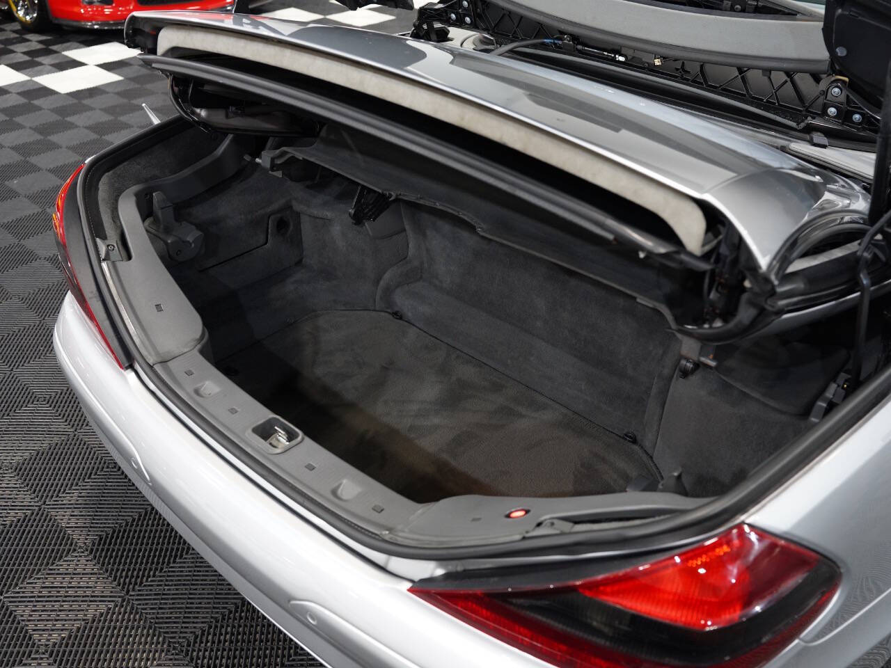 BRILLIANT SILVER METALLIC, 2003 MERCEDES-BENZ SL-CLASS Image 51