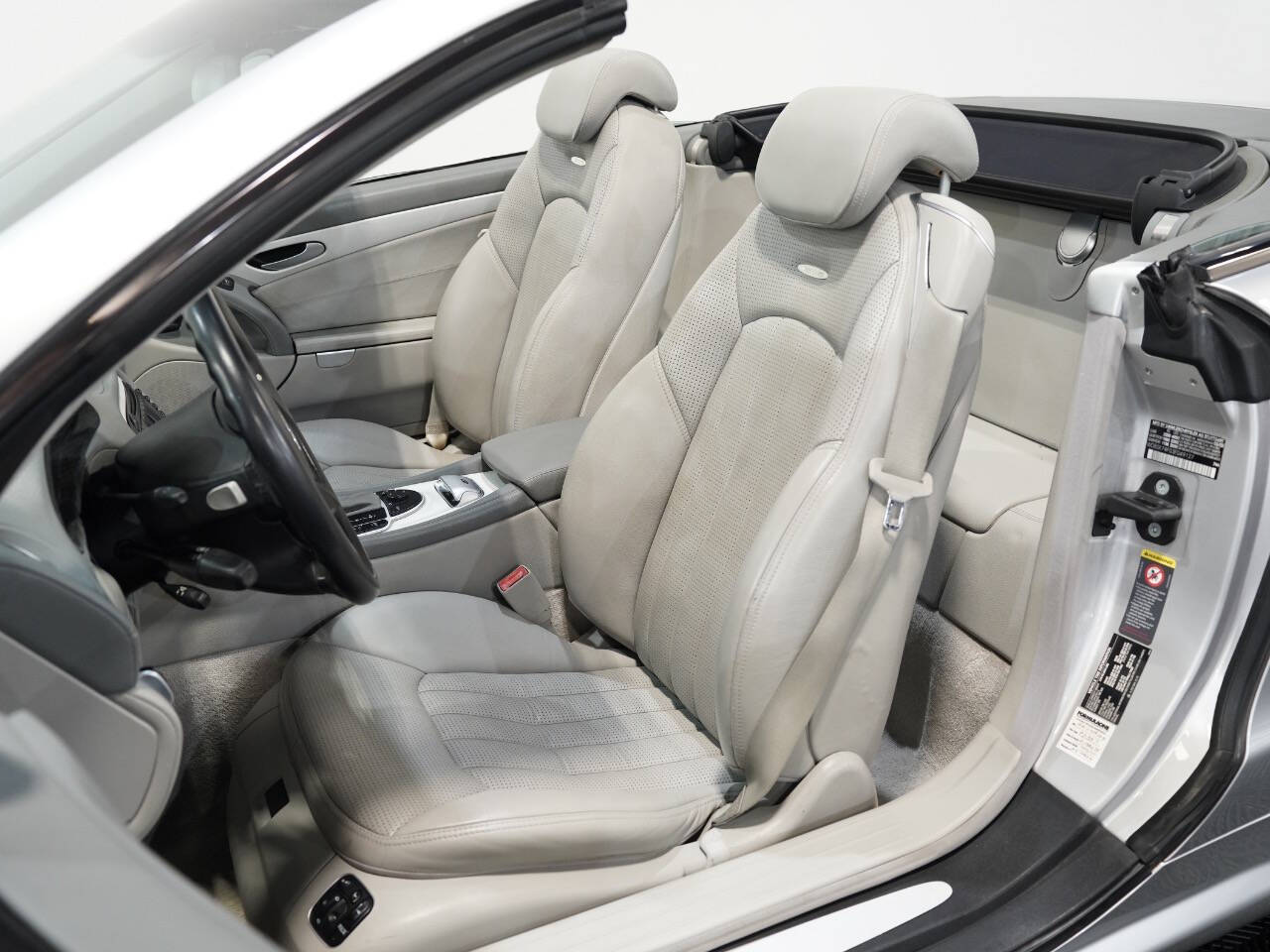 BRILLIANT SILVER METALLIC, 2003 MERCEDES-BENZ SL-CLASS Image 28