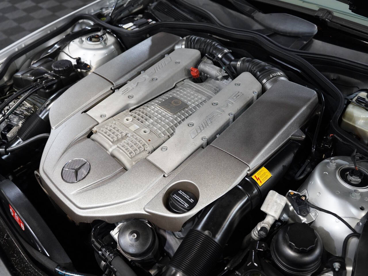 BRILLIANT SILVER METALLIC, 2003 MERCEDES-BENZ SL-CLASS Image 45