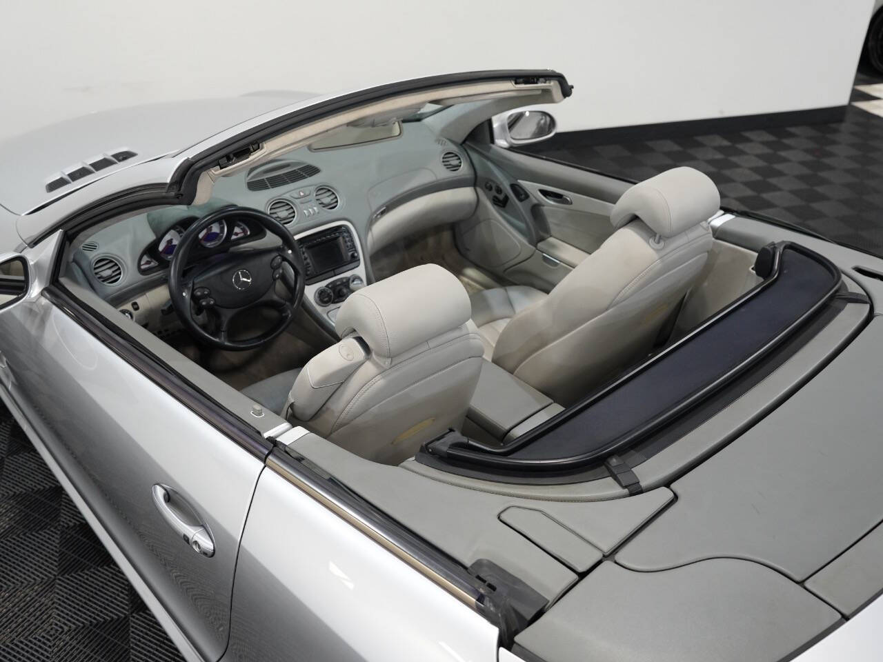 BRILLIANT SILVER METALLIC, 2003 MERCEDES-BENZ SL-CLASS Image 21