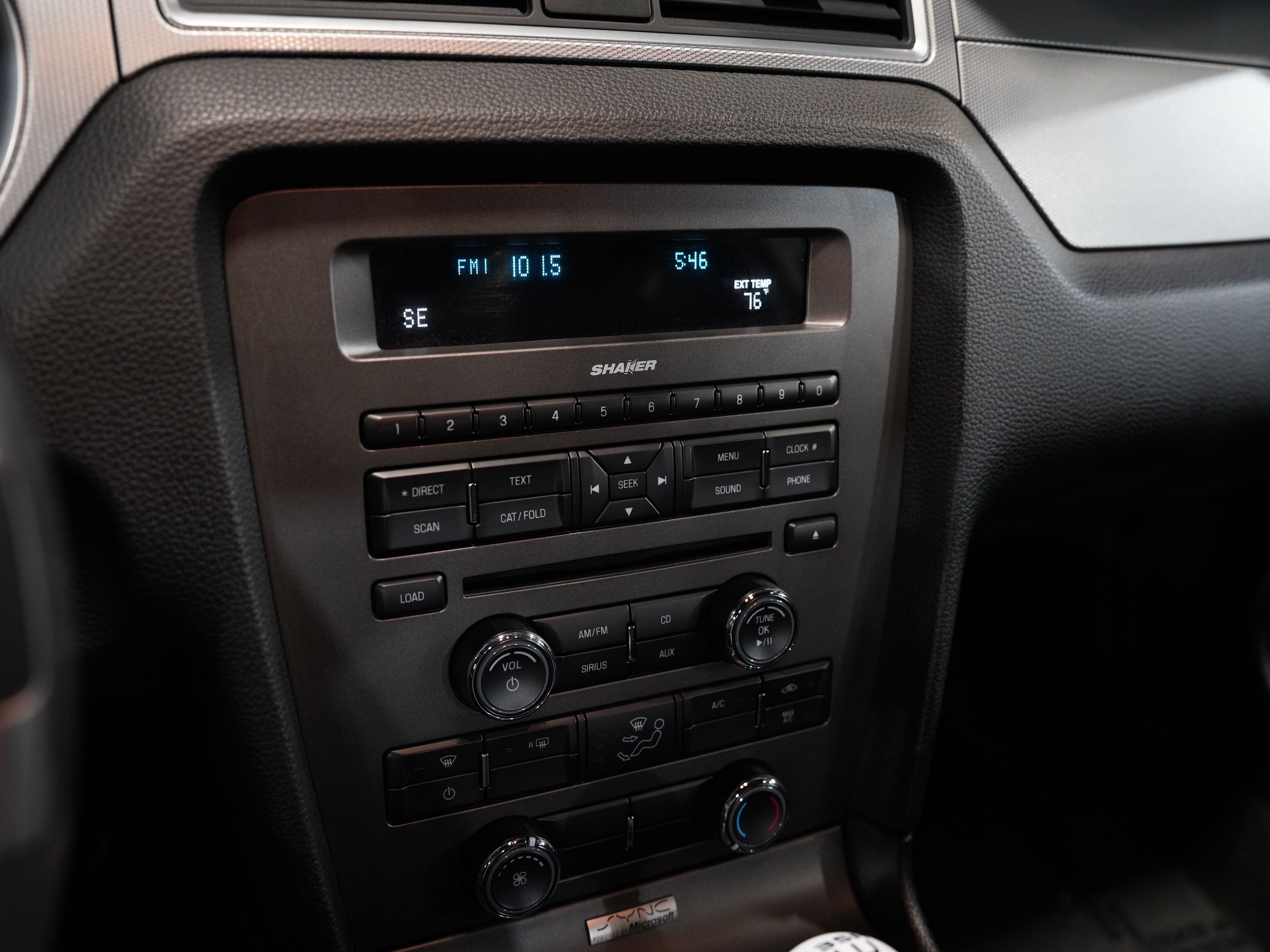 GREY, 2013 FORD MUSTANG Image 39