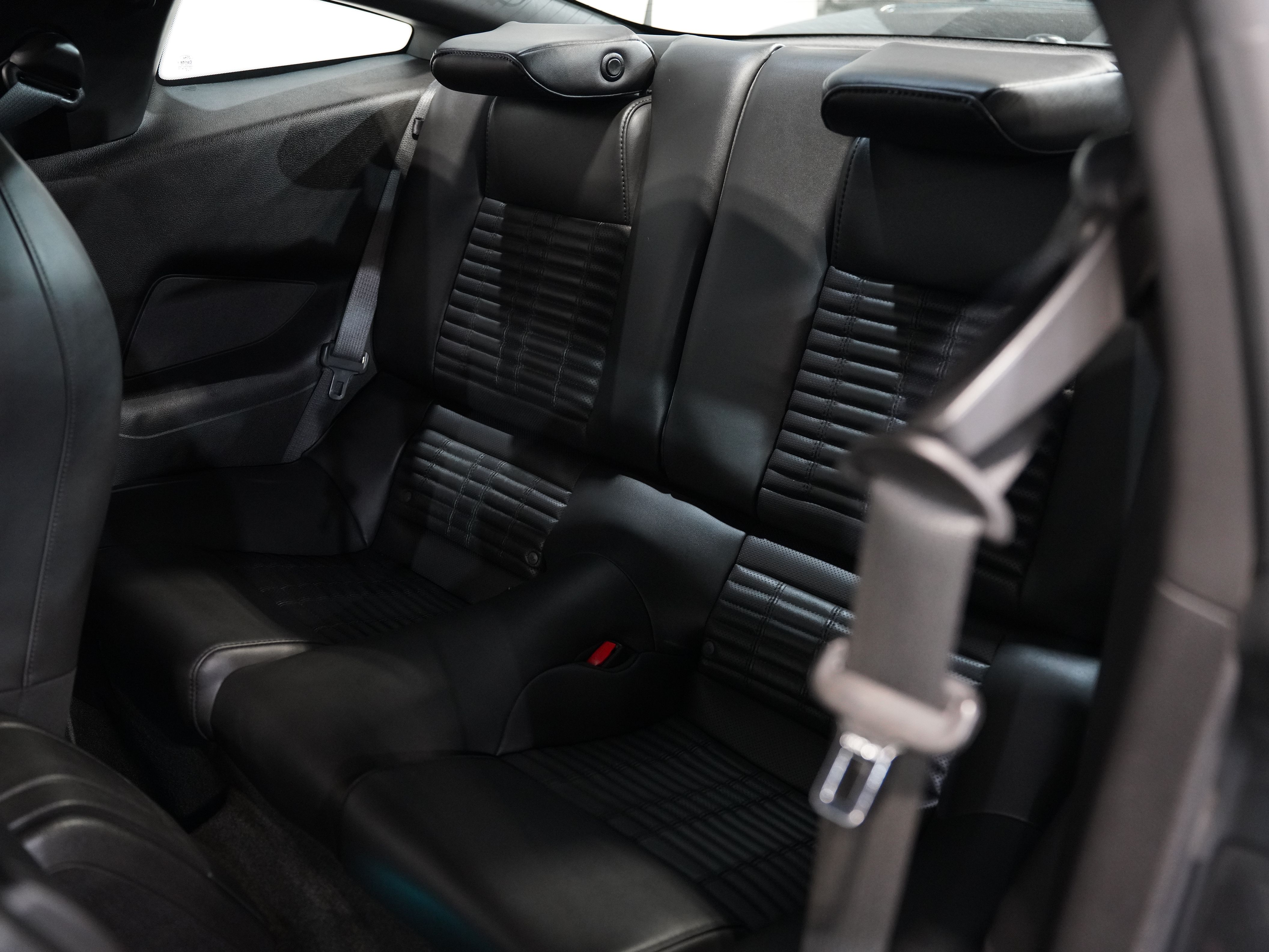 GREY, 2013 FORD MUSTANG Image 33