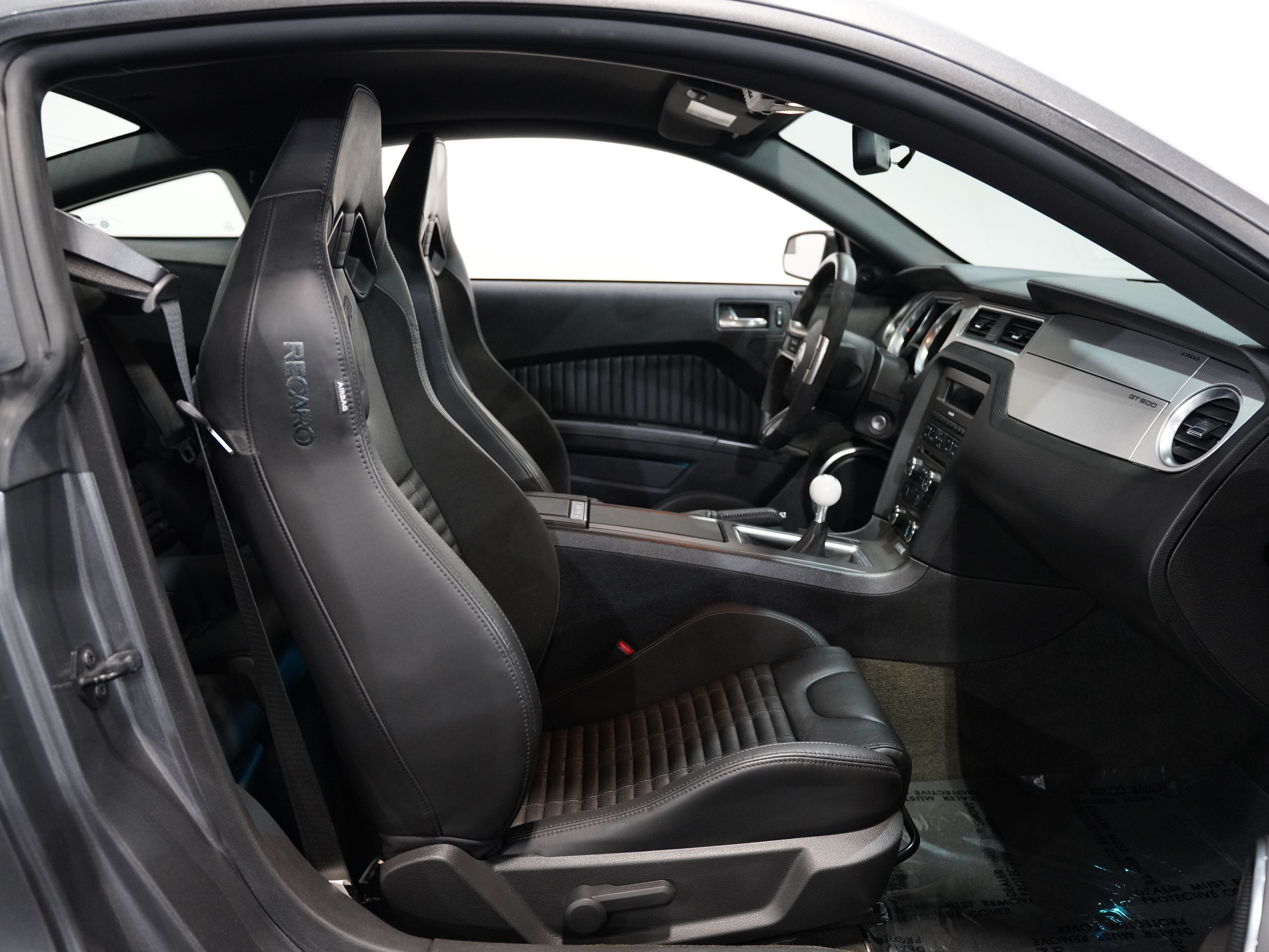 GREY, 2013 FORD MUSTANG Image 31