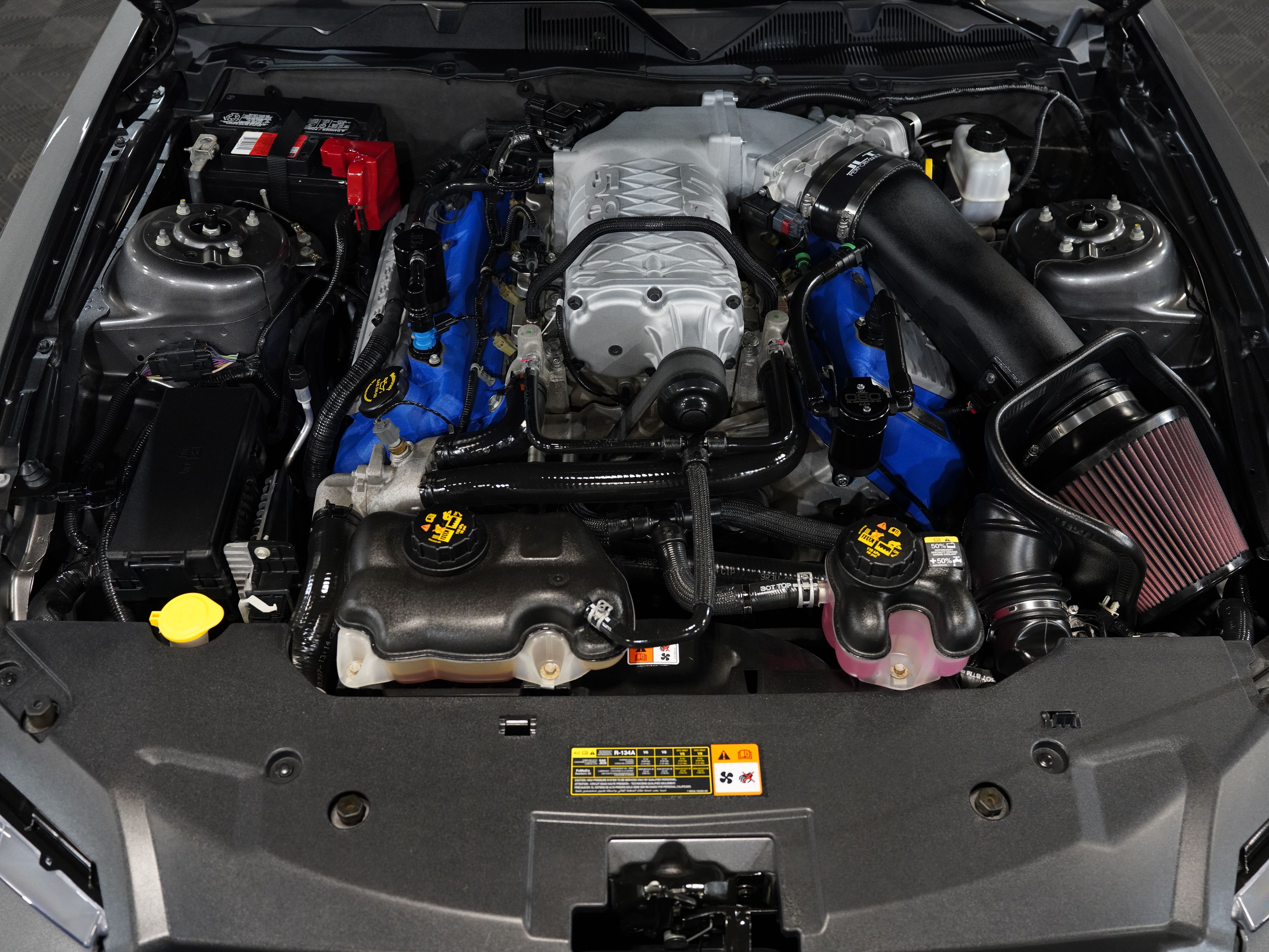 GREY, 2013 FORD MUSTANG Image 44