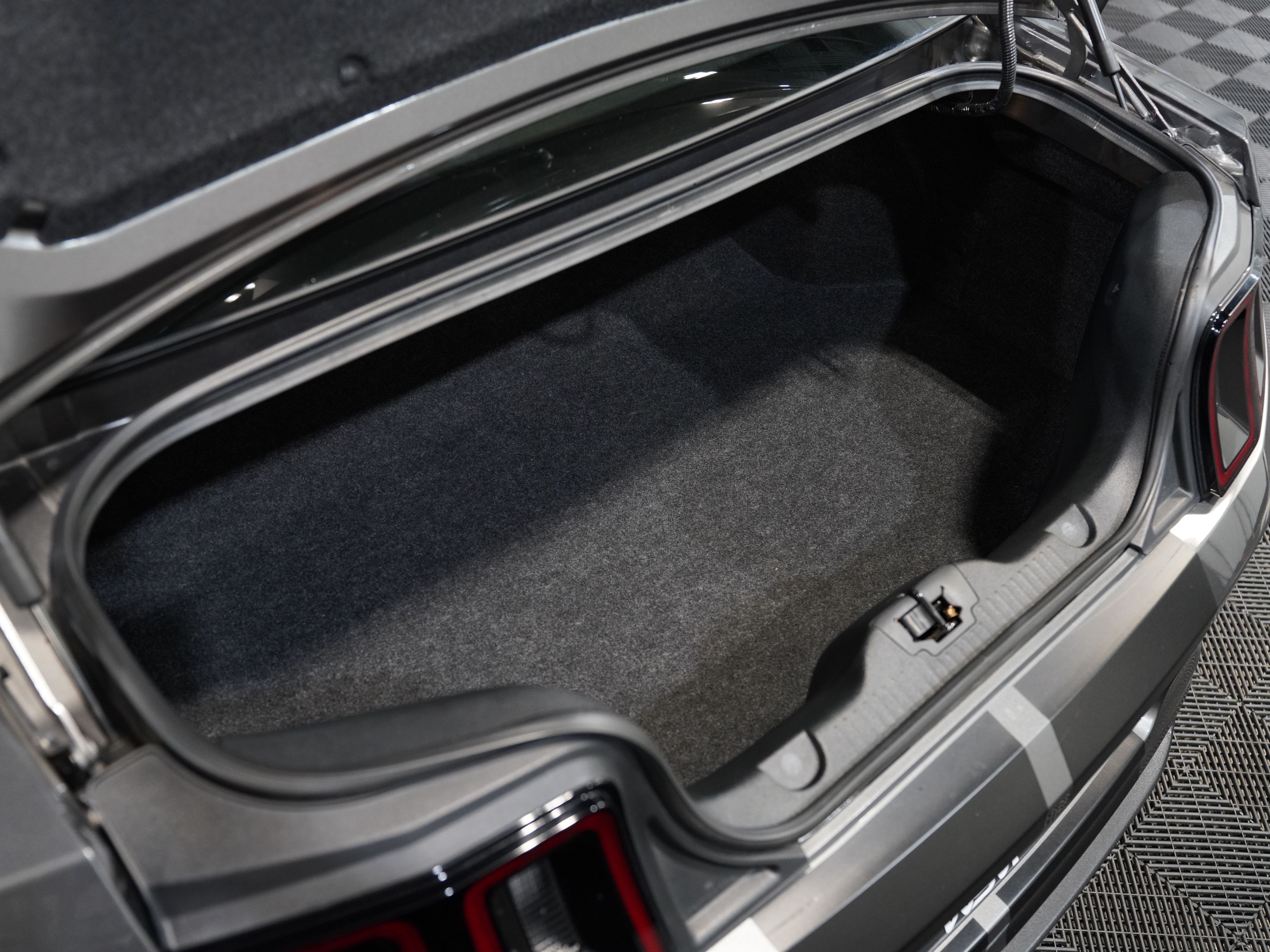 GREY, 2013 FORD MUSTANG Image 48