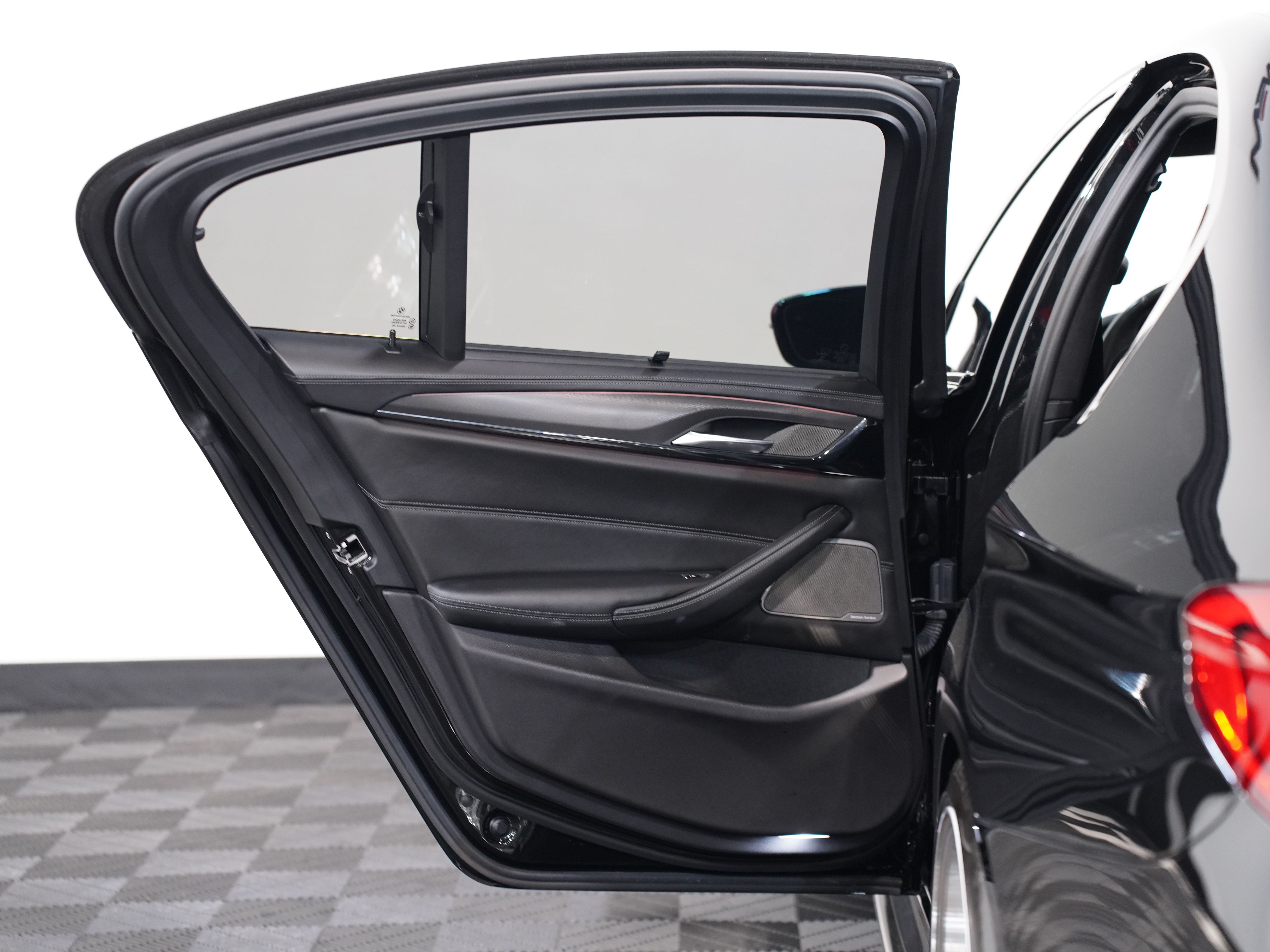 2019 BMW M5 Image 31