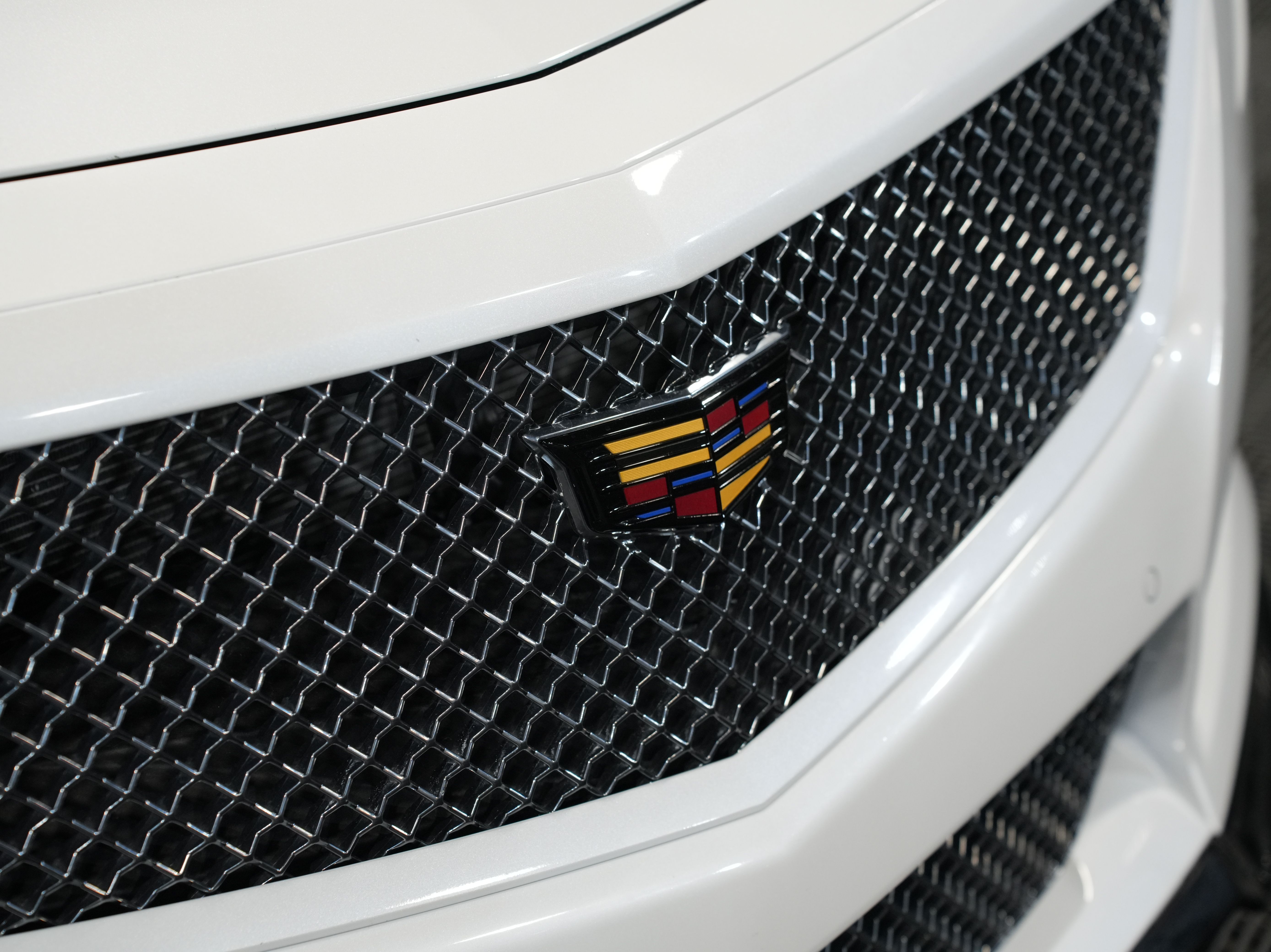WHITE, 2019 CADILLAC CTS-V Image 12