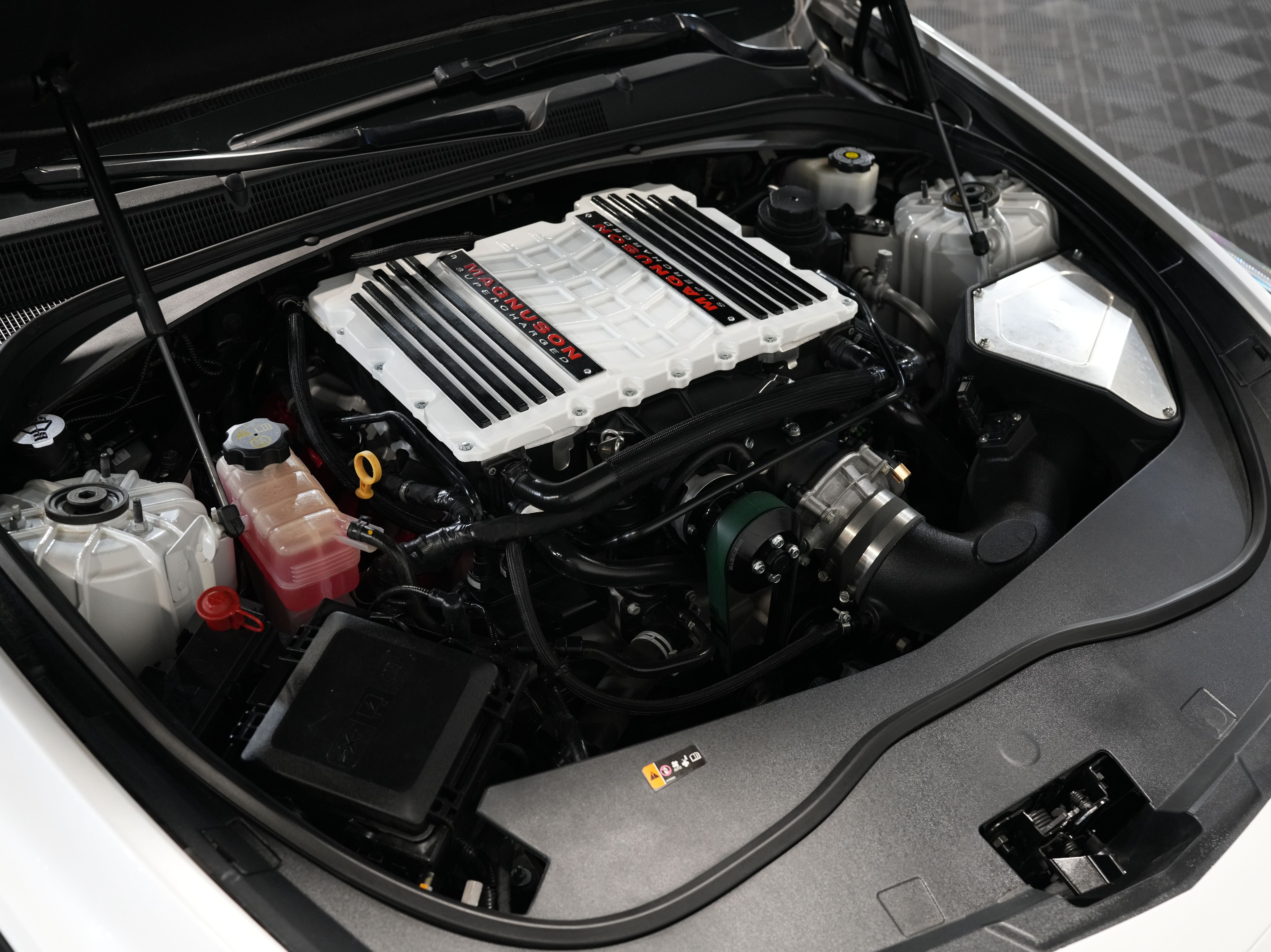 WHITE, 2019 CADILLAC CTS-V Image 55