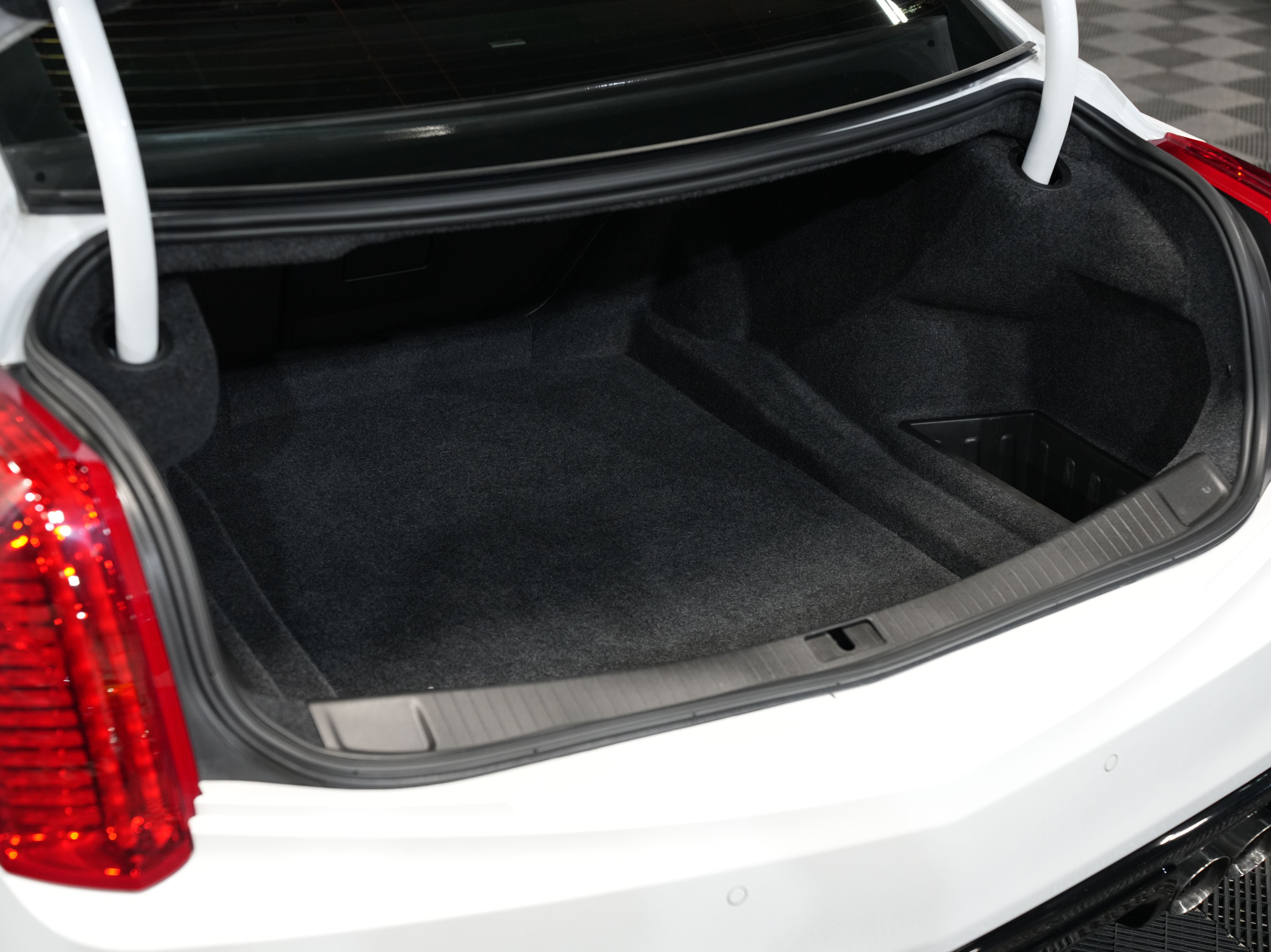WHITE, 2019 CADILLAC CTS-V Image 59