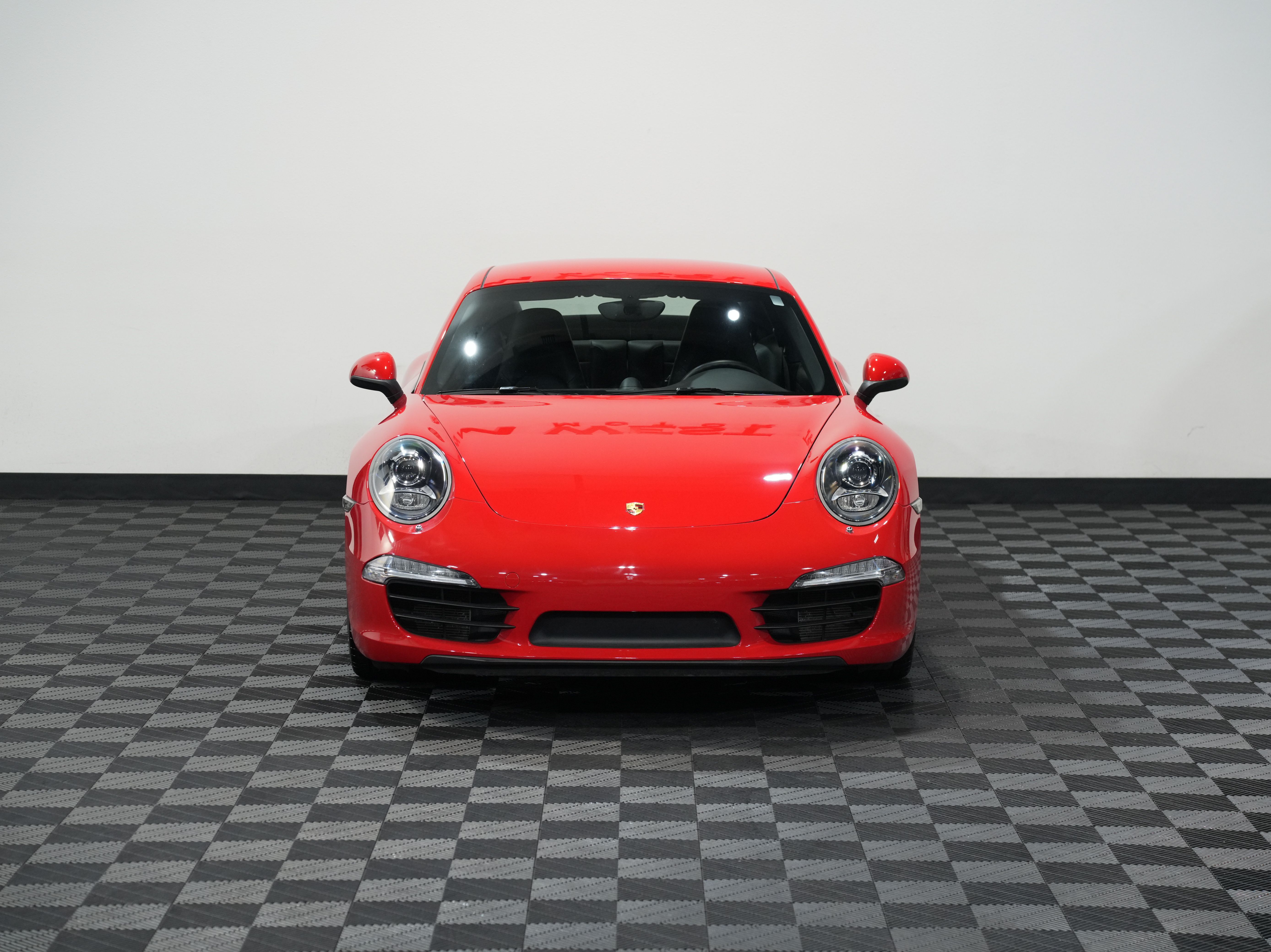 RED, 2012 PORSCHE 911 Image 4