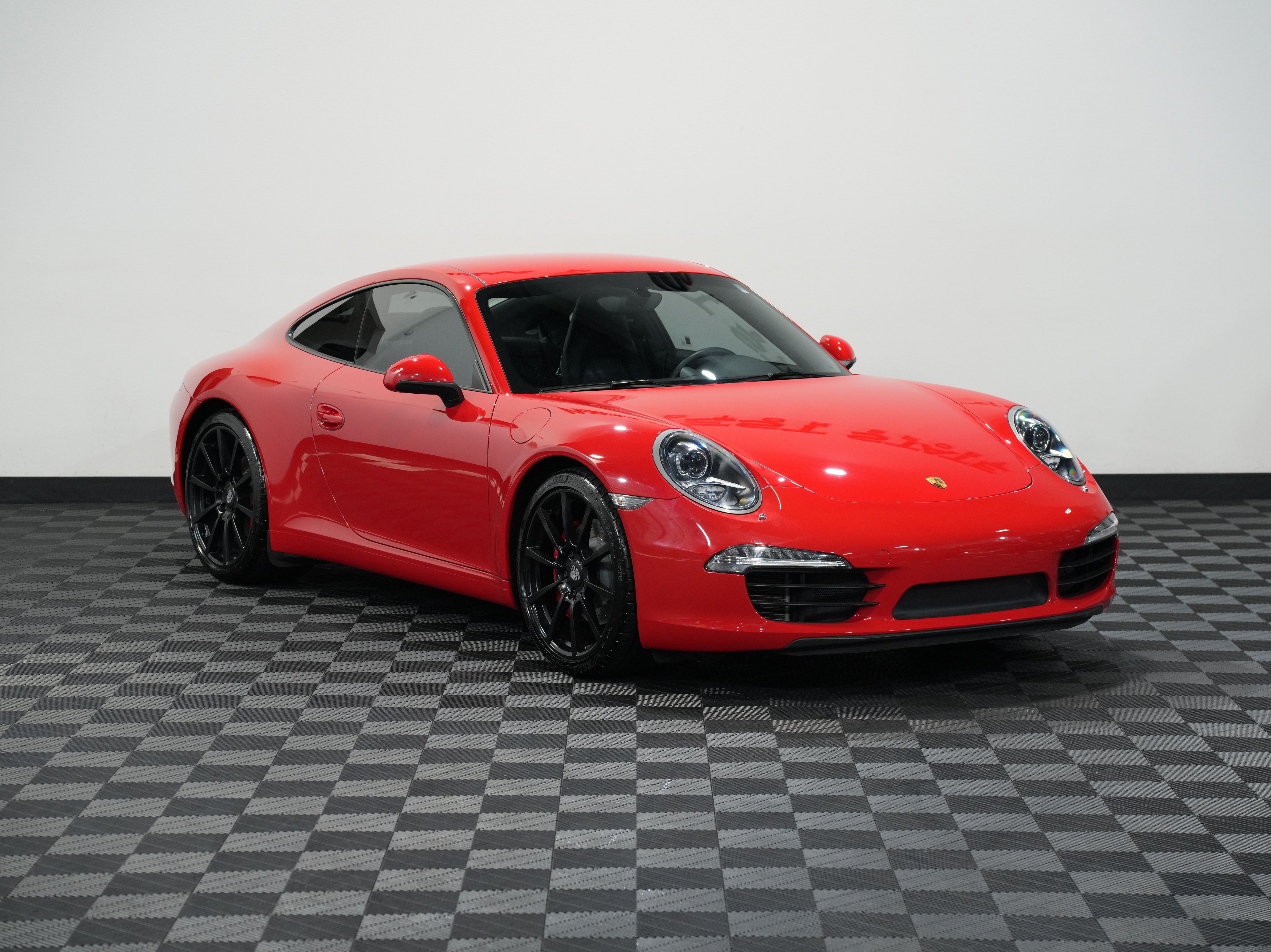 RED, 2012 PORSCHE 911 Image 5