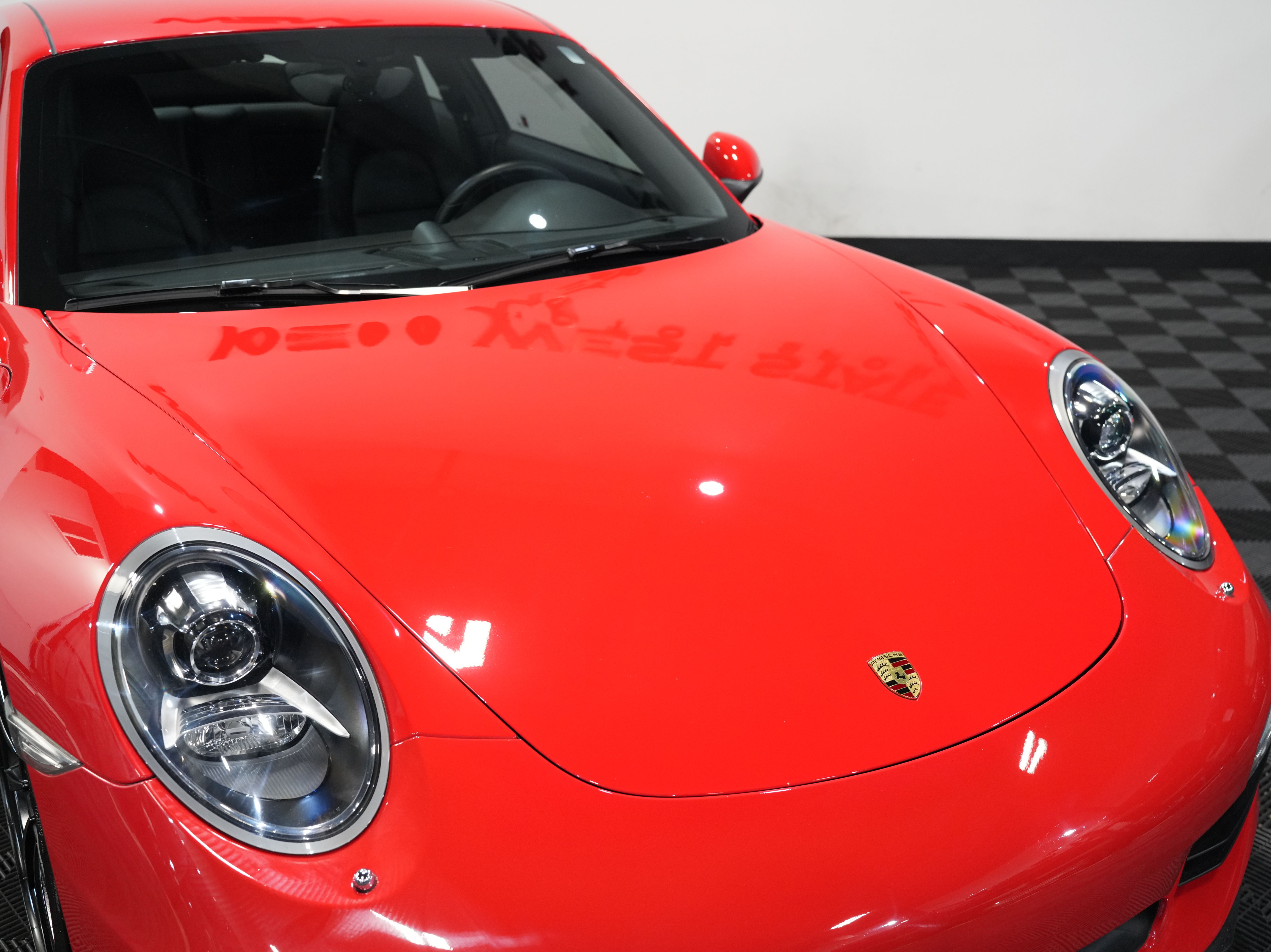 RED, 2012 PORSCHE 911 Image 12