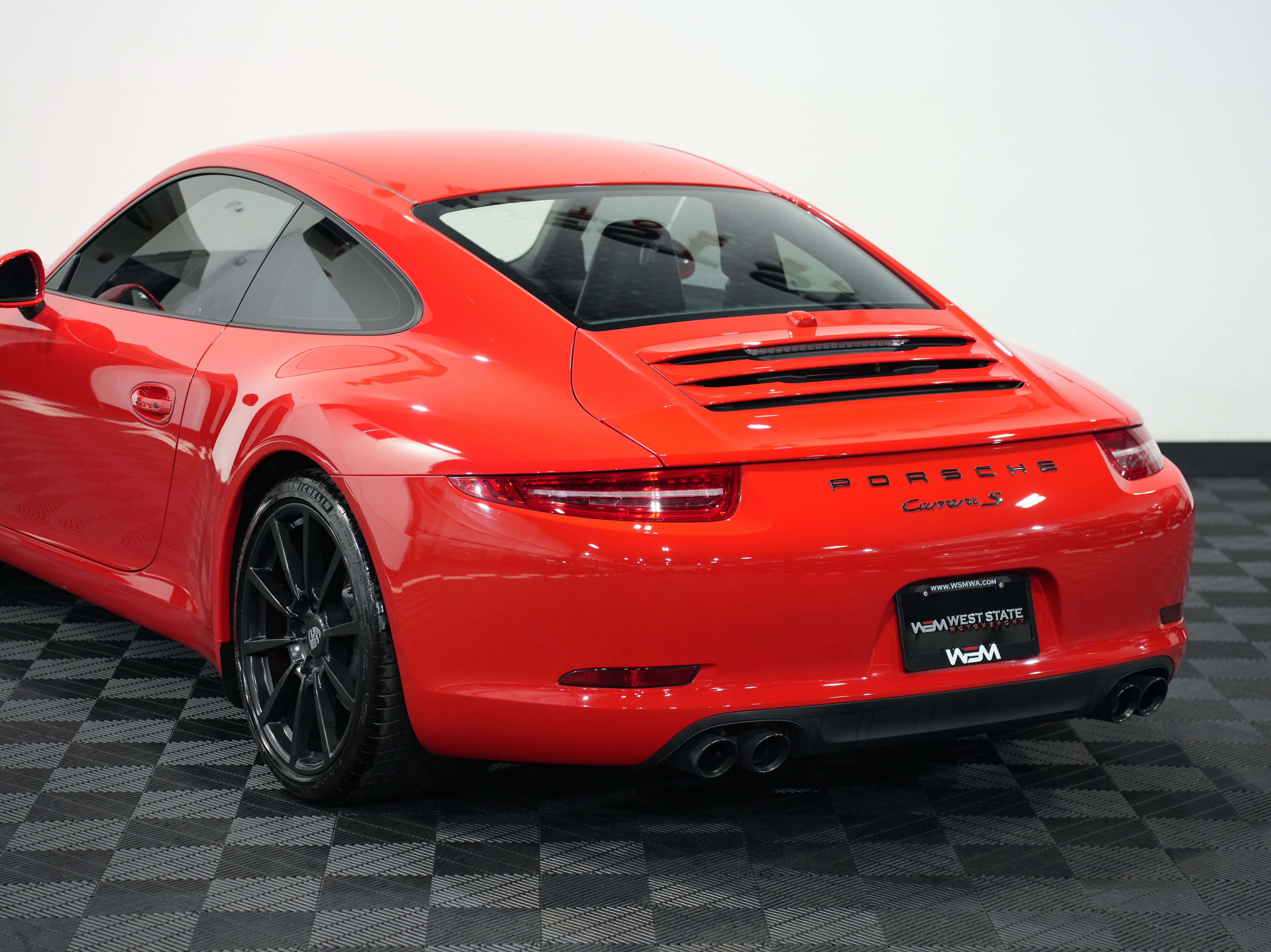 RED, 2012 PORSCHE 911 Image 16