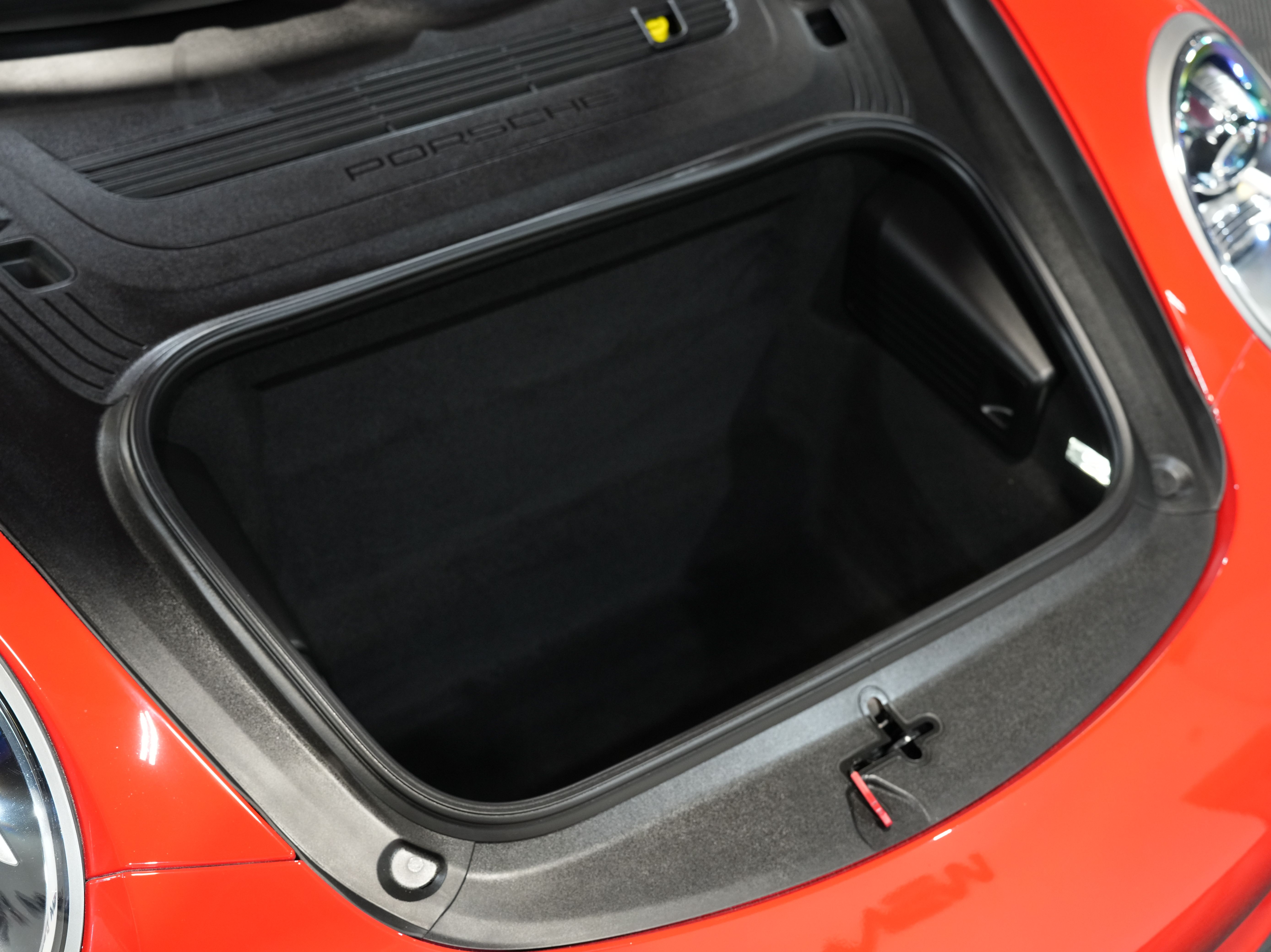 RED, 2012 PORSCHE 911 Image 41