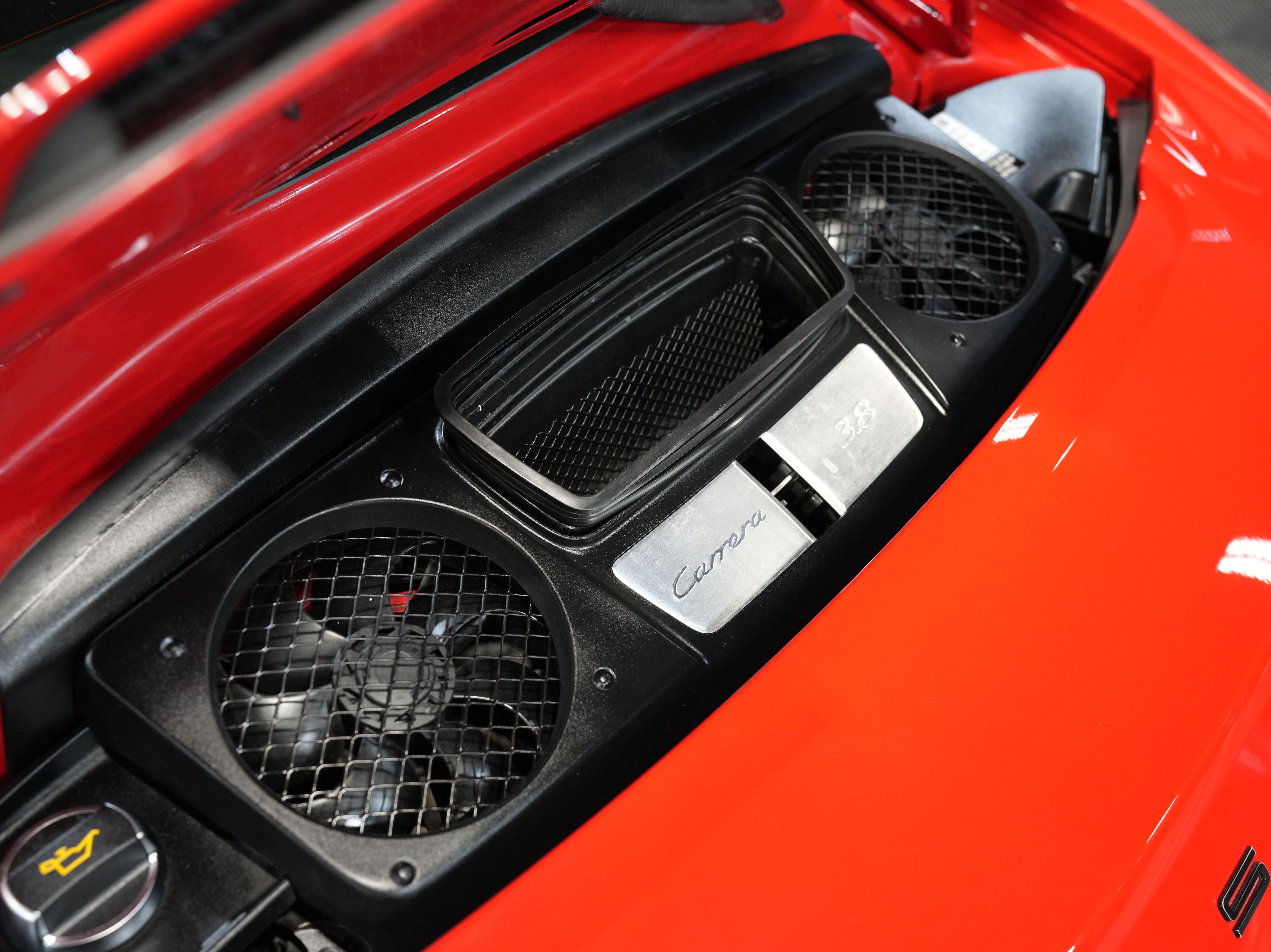 RED, 2012 PORSCHE 911 Image 44