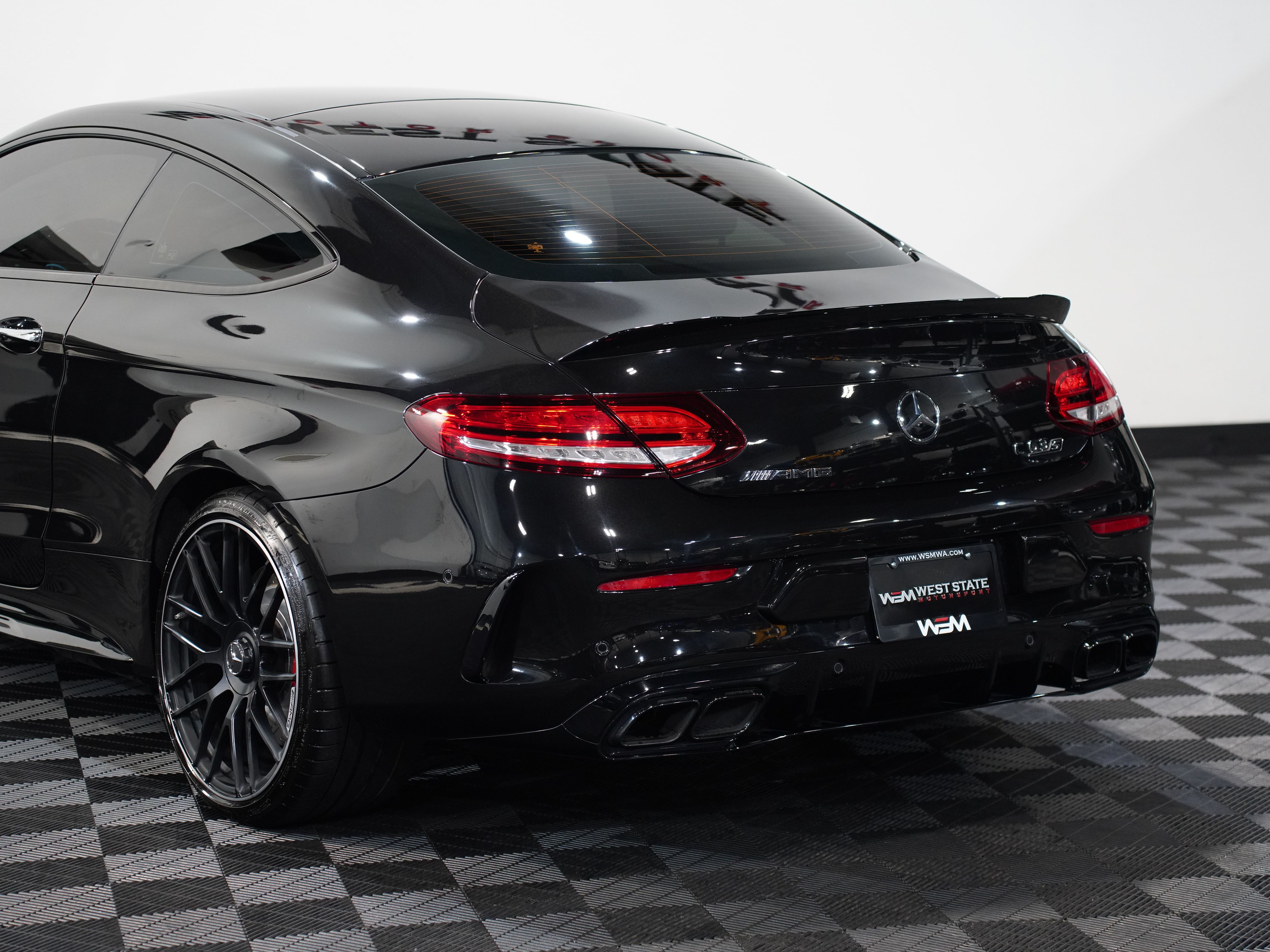 2020 MERCEDES-BENZ MERCEDES-AMG C-CLASS Image 16