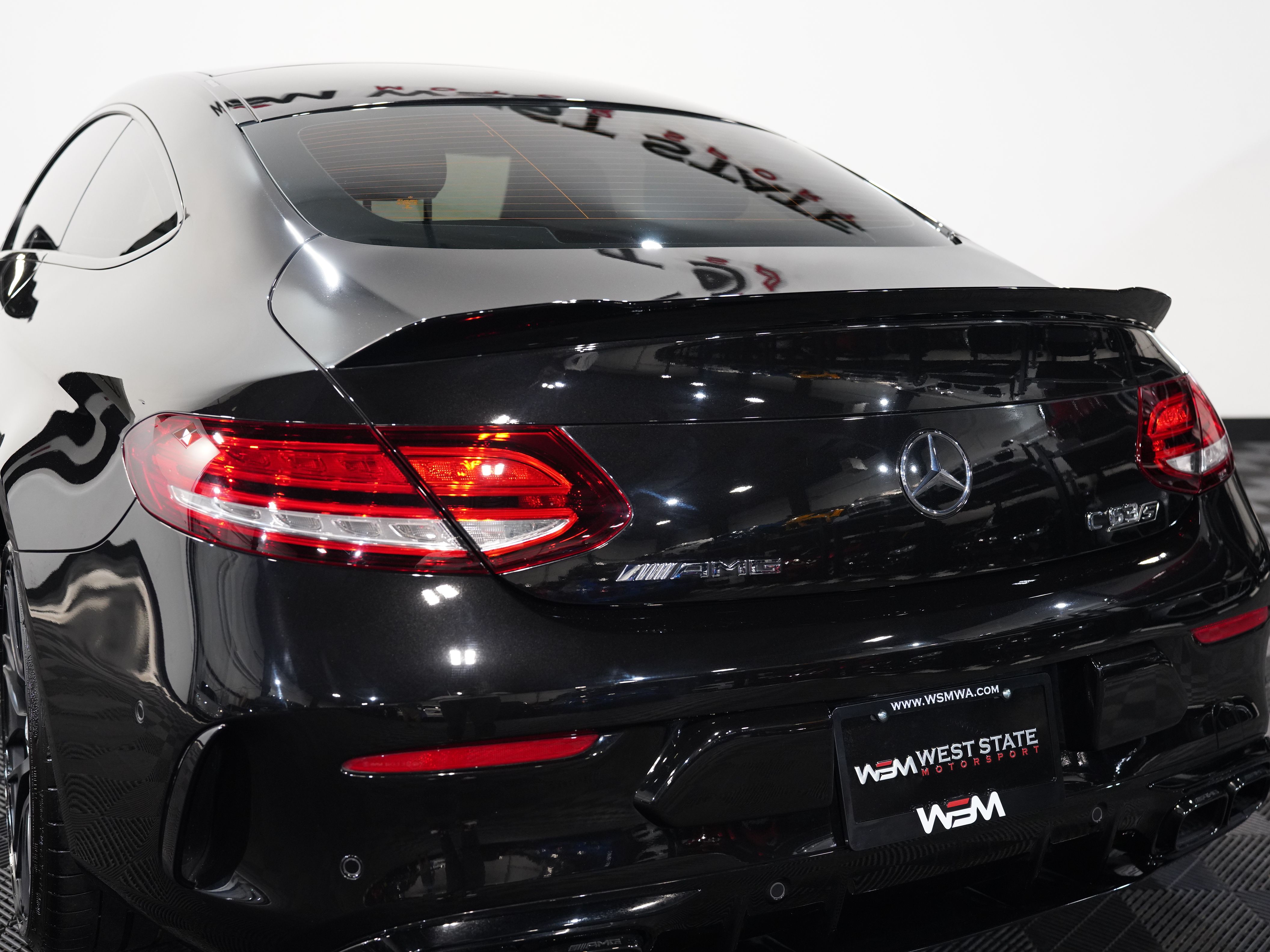 2020 MERCEDES-BENZ MERCEDES-AMG C-CLASS Image 19
