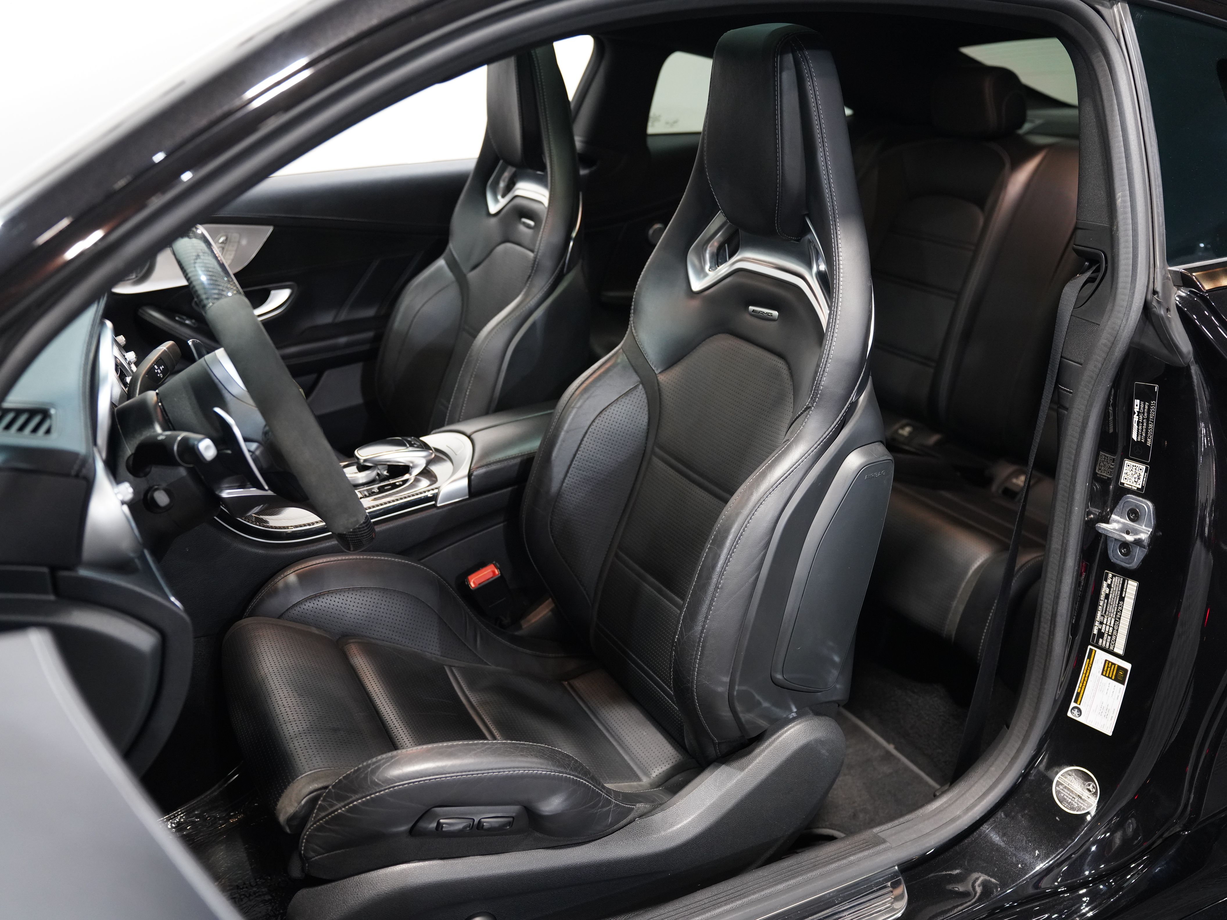 2020 MERCEDES-BENZ MERCEDES-AMG C-CLASS Image 27