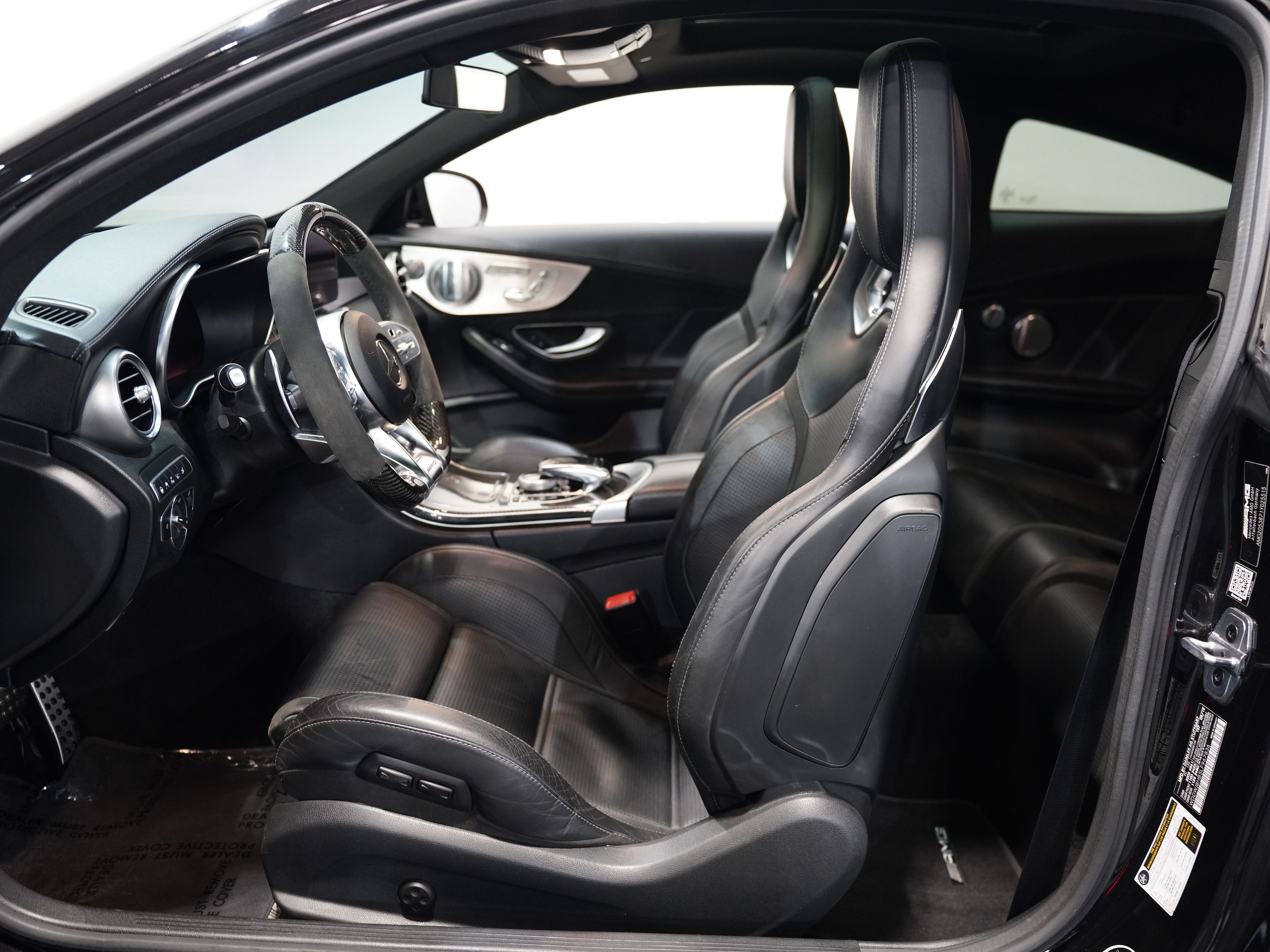 2020 MERCEDES-BENZ MERCEDES-AMG C-CLASS Image 28