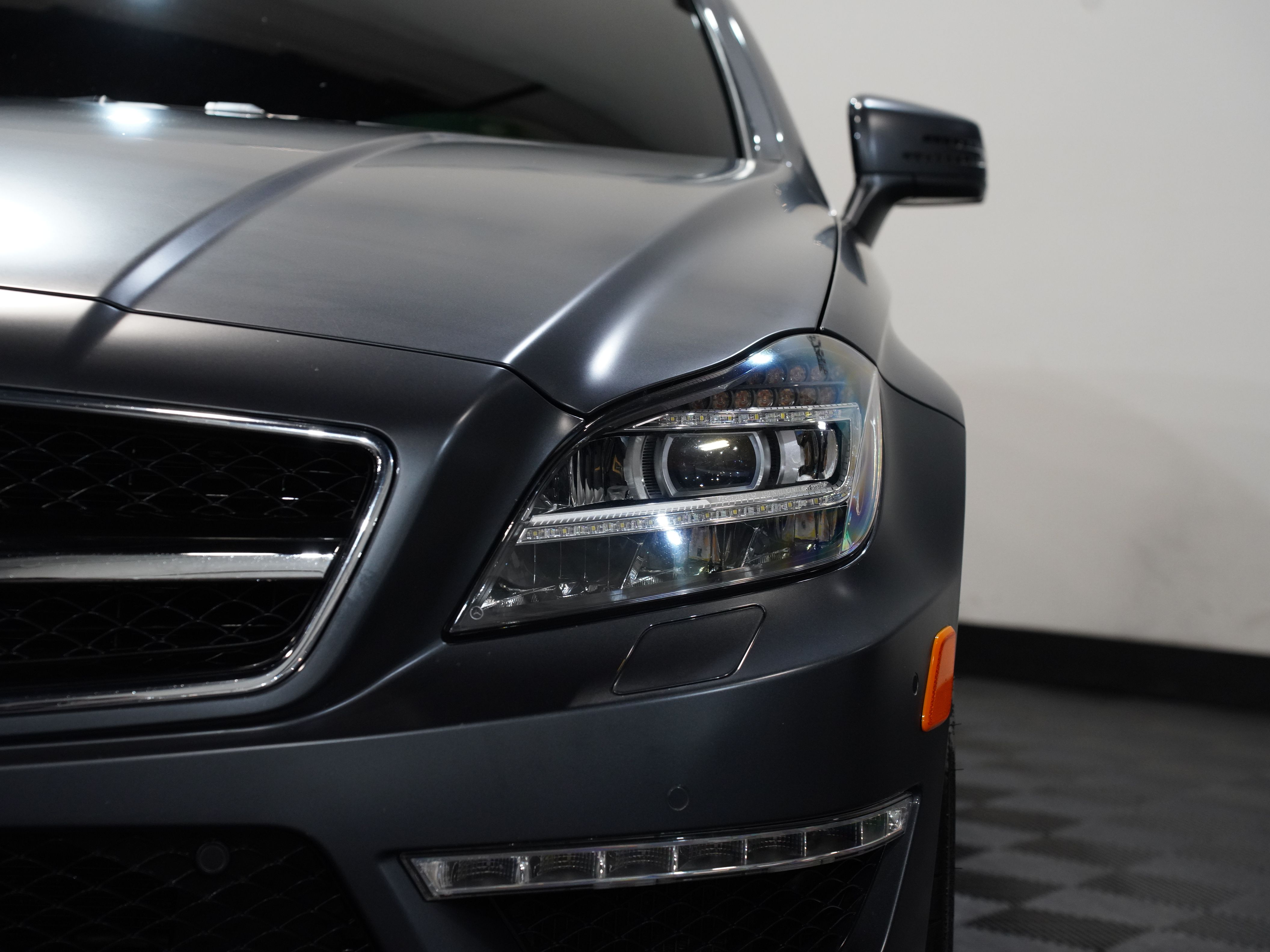 GRAY, 2014 MERCEDES-BENZ CLS-CLASS Image 10