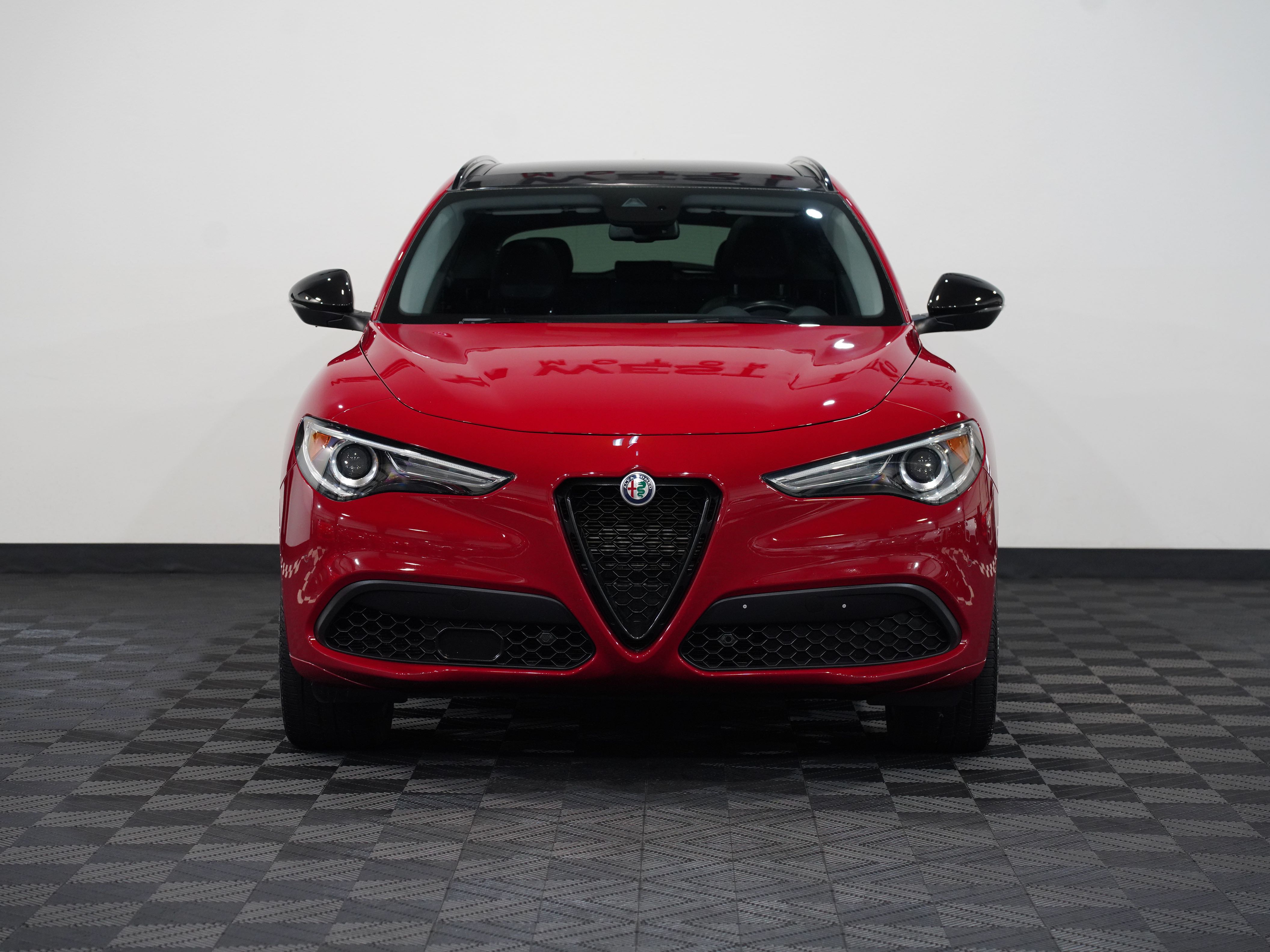 ALFA ROSSO, 2021 ALFA ROMEO STELVIO Image 4