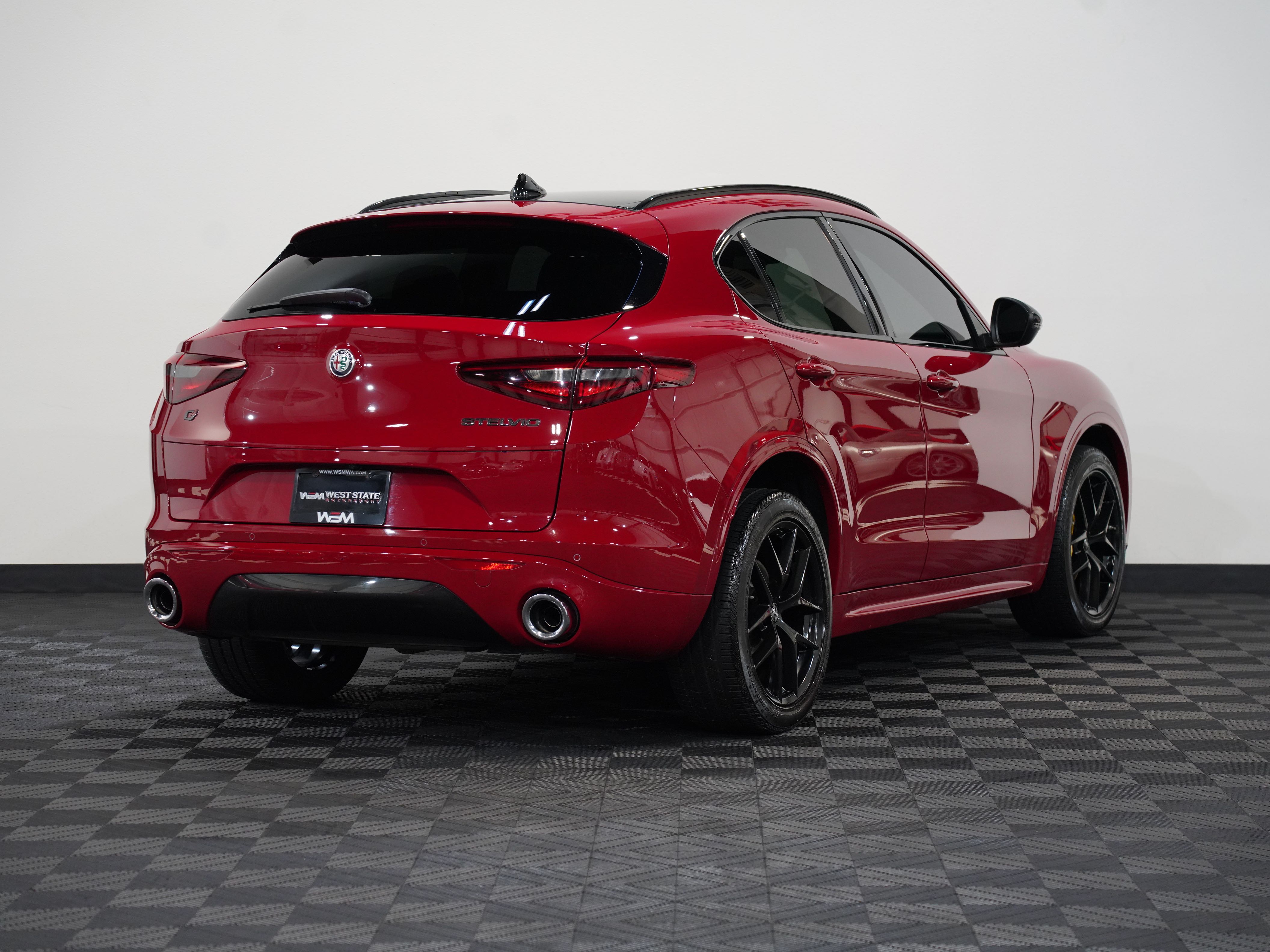 ALFA ROSSO, 2021 ALFA ROMEO STELVIO Image 6