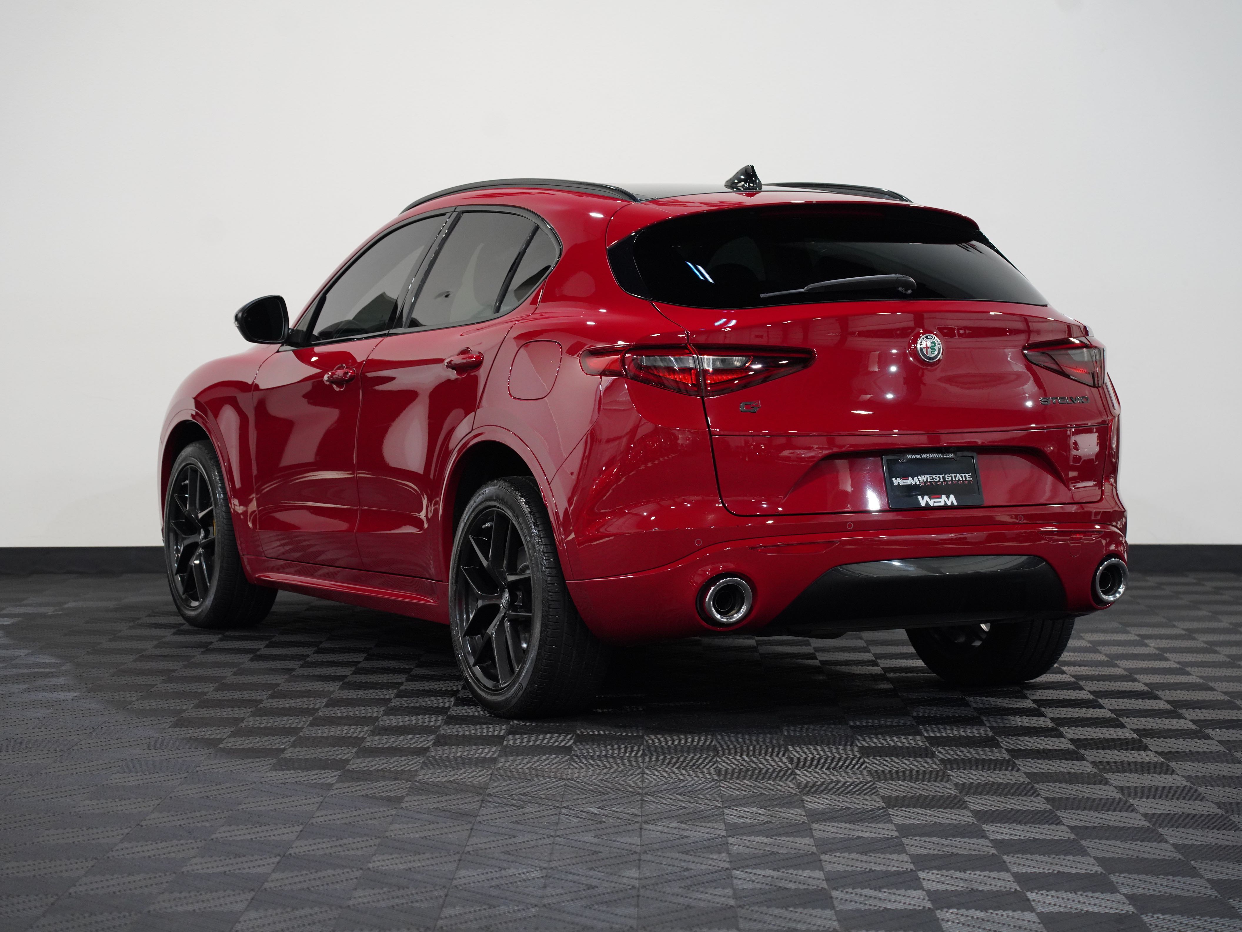 ALFA ROSSO, 2021 ALFA ROMEO STELVIO Image 8