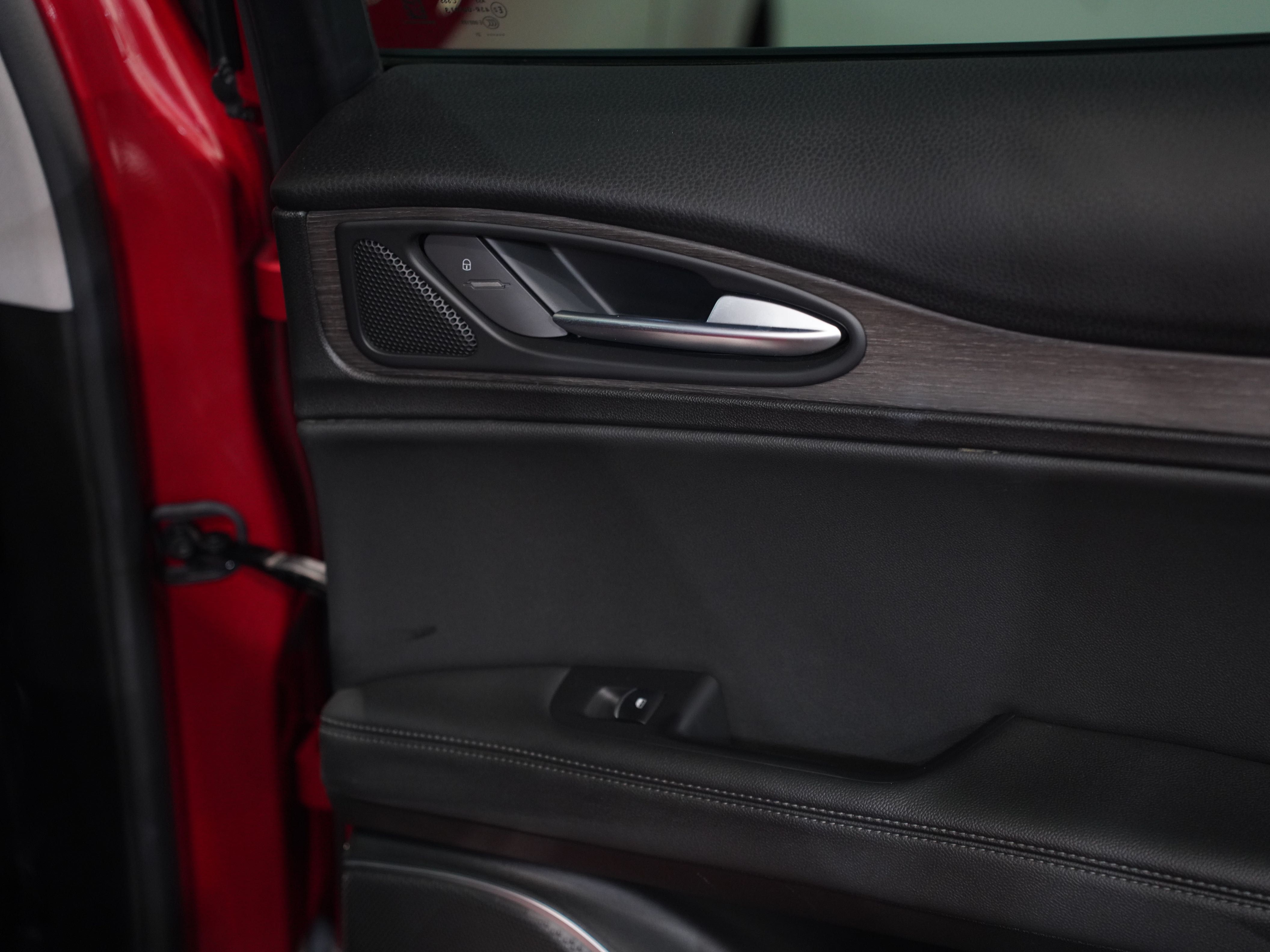 ALFA ROSSO, 2021 ALFA ROMEO STELVIO Image 25