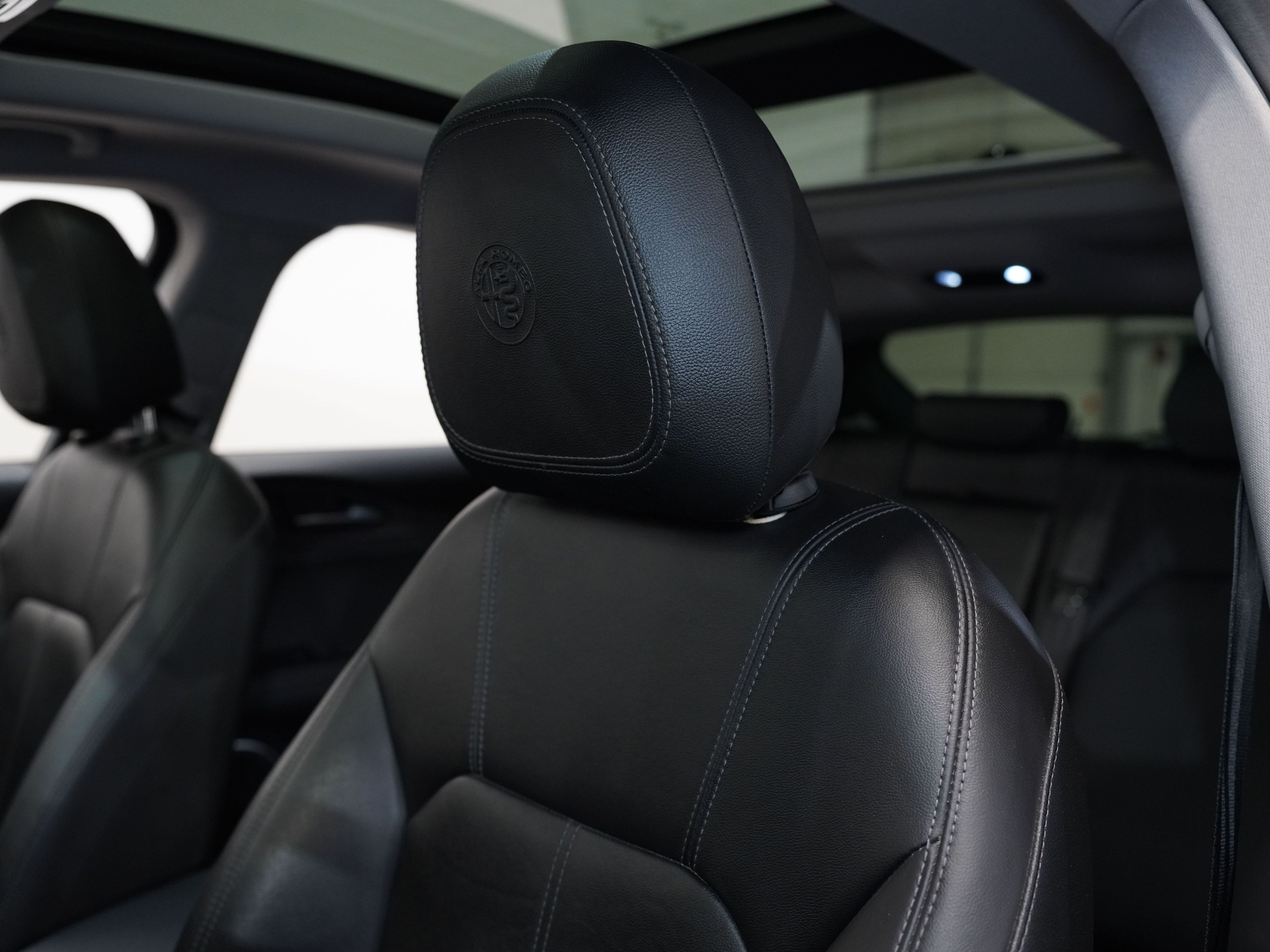 ALFA ROSSO, 2021 ALFA ROMEO STELVIO Image 29