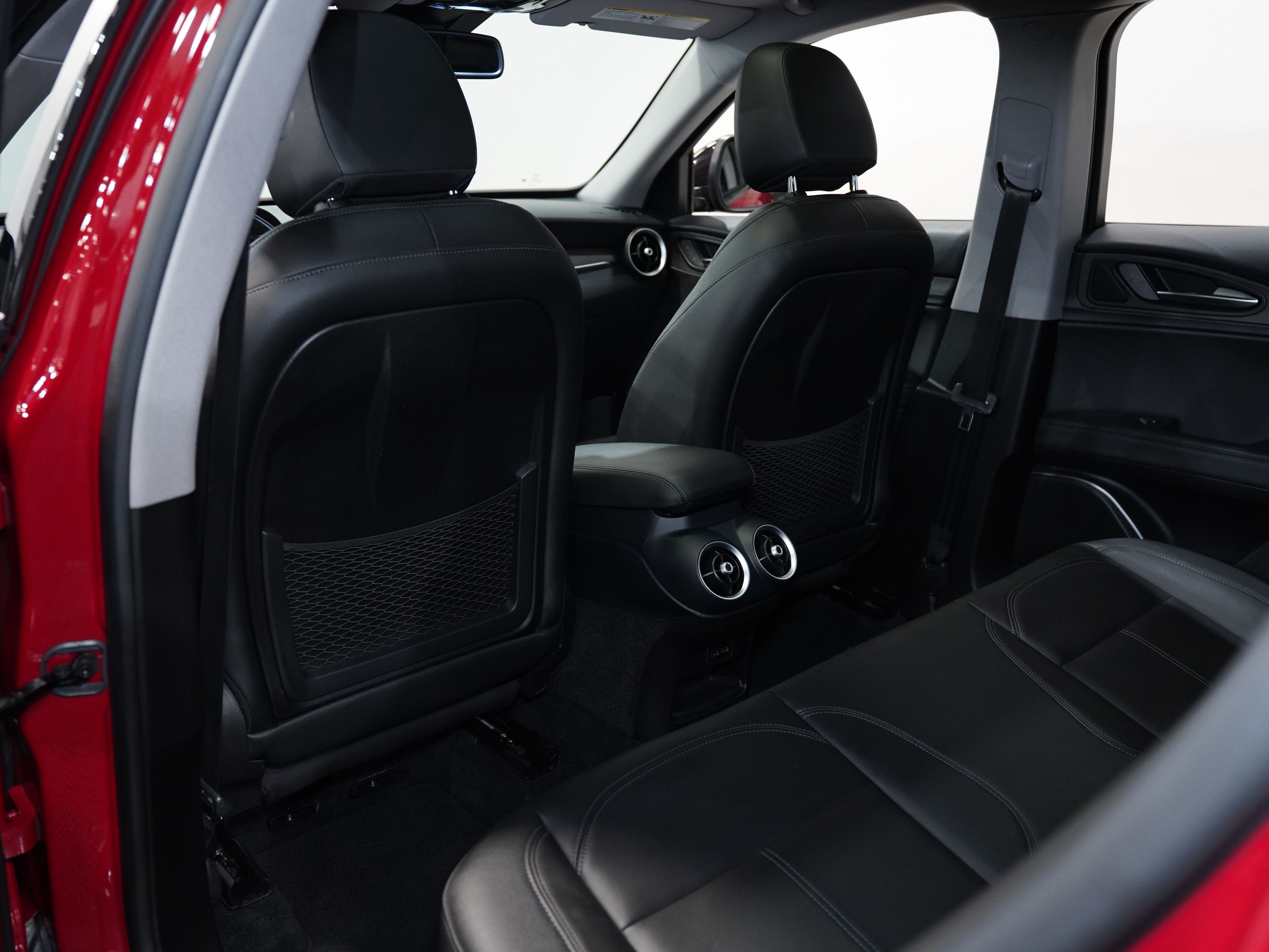 ALFA ROSSO, 2021 ALFA ROMEO STELVIO Image 37